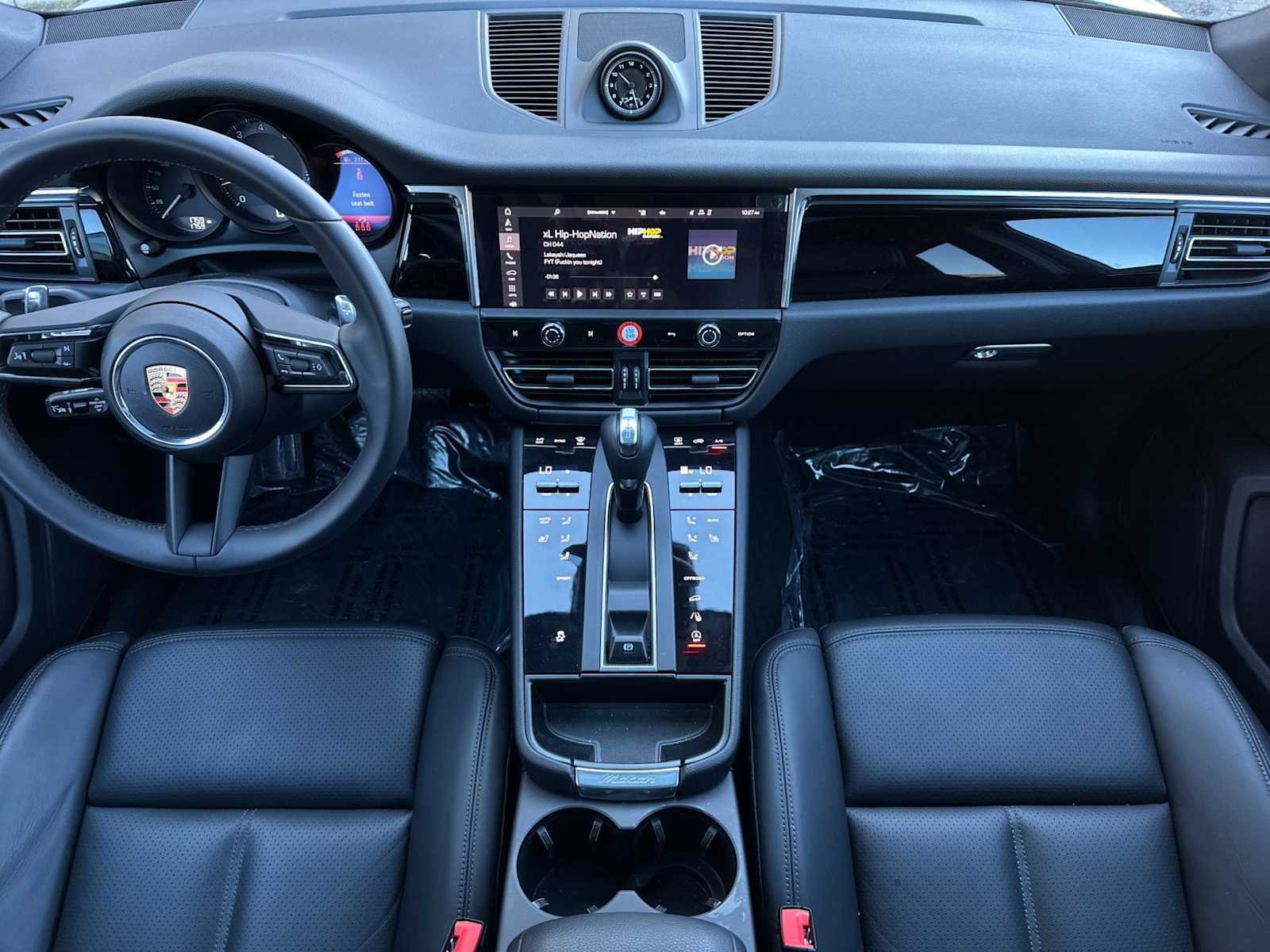 Thumbnail: 2024 Porsche Macan - 6