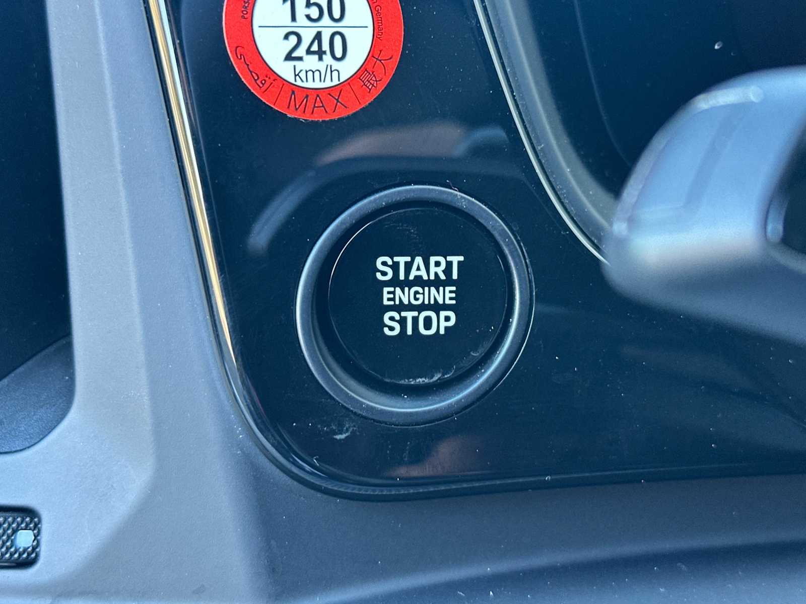 Thumbnail: 2025 Porsche Cayenne - 24