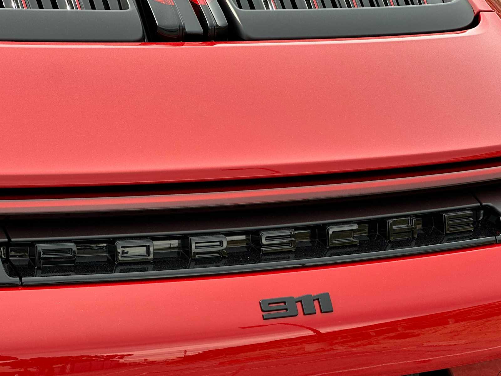 Thumbnail: 2026 Porsche 911 - 14