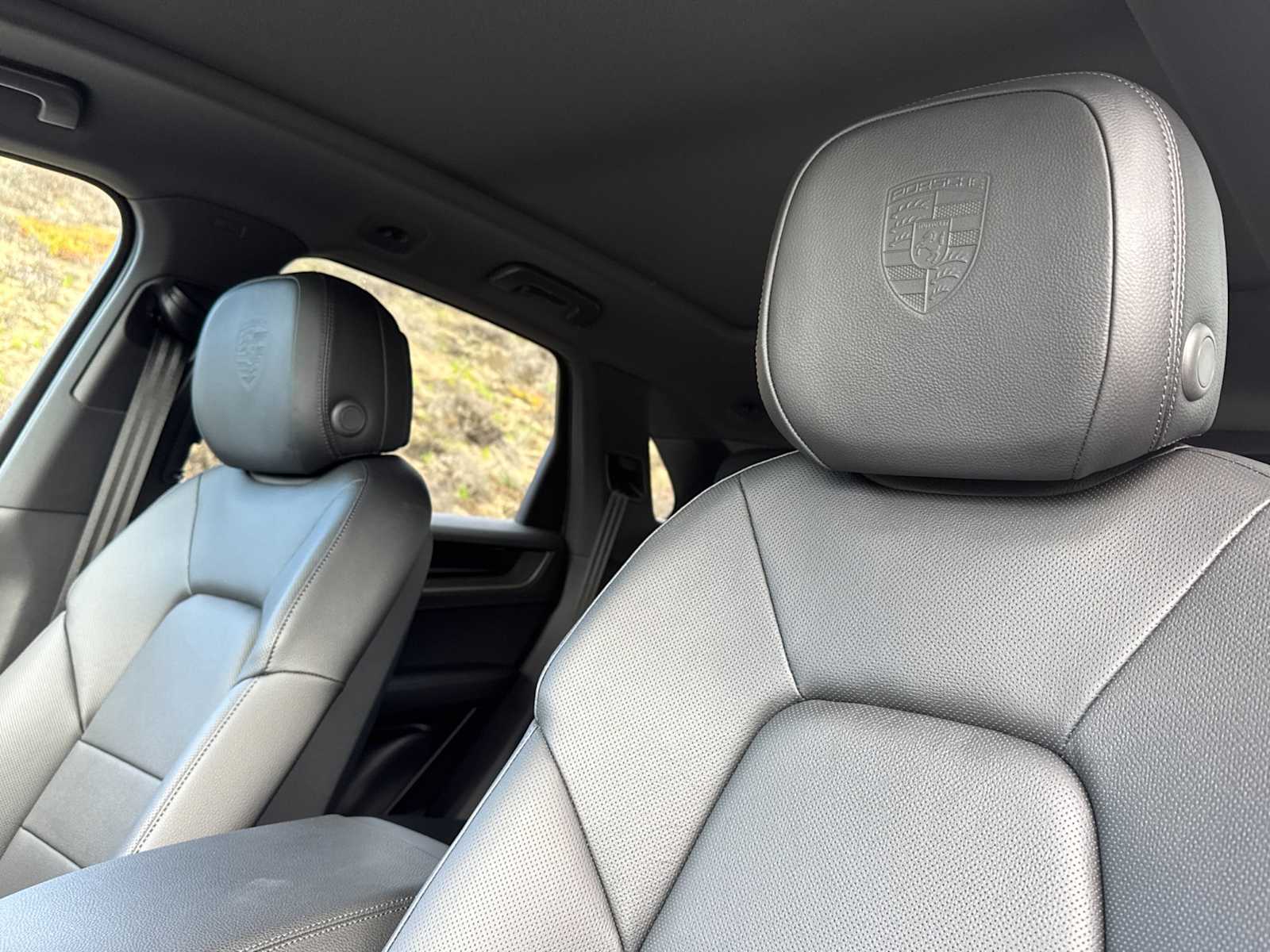 Thumbnail: 2026 Porsche Cayenne - 5