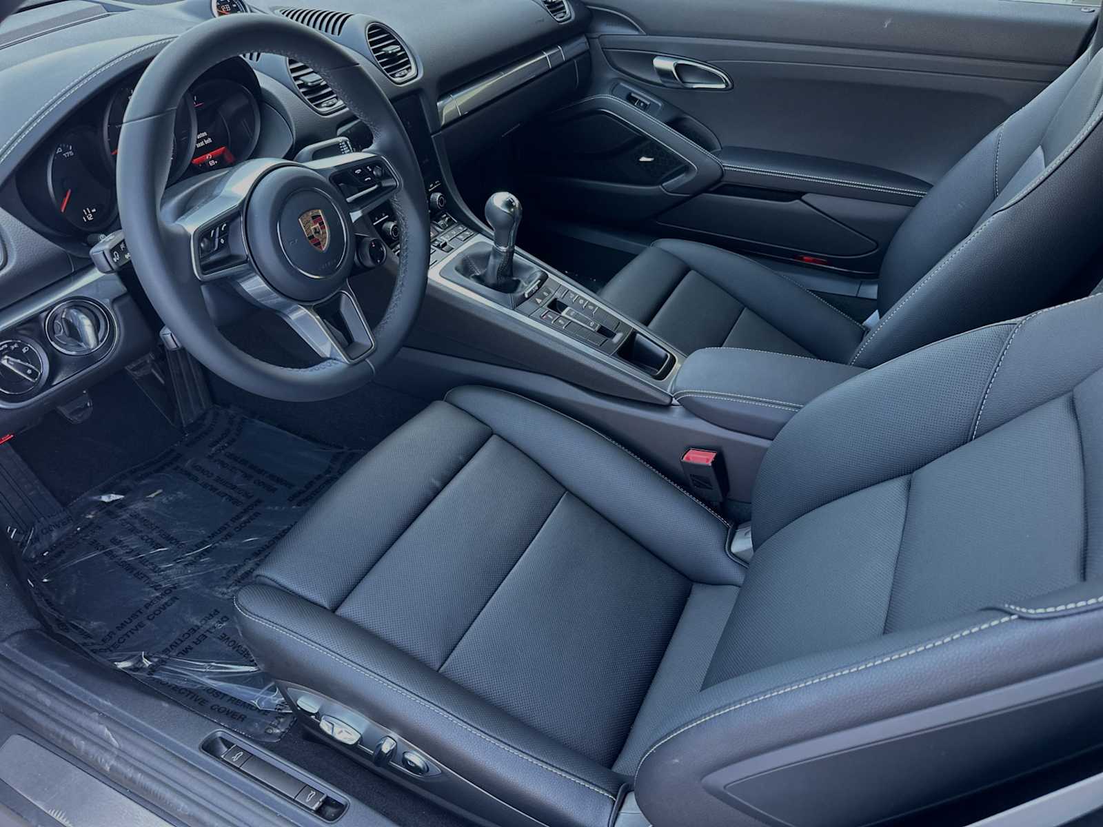 Thumbnail: 2024 Porsche 718 Boxster - 4