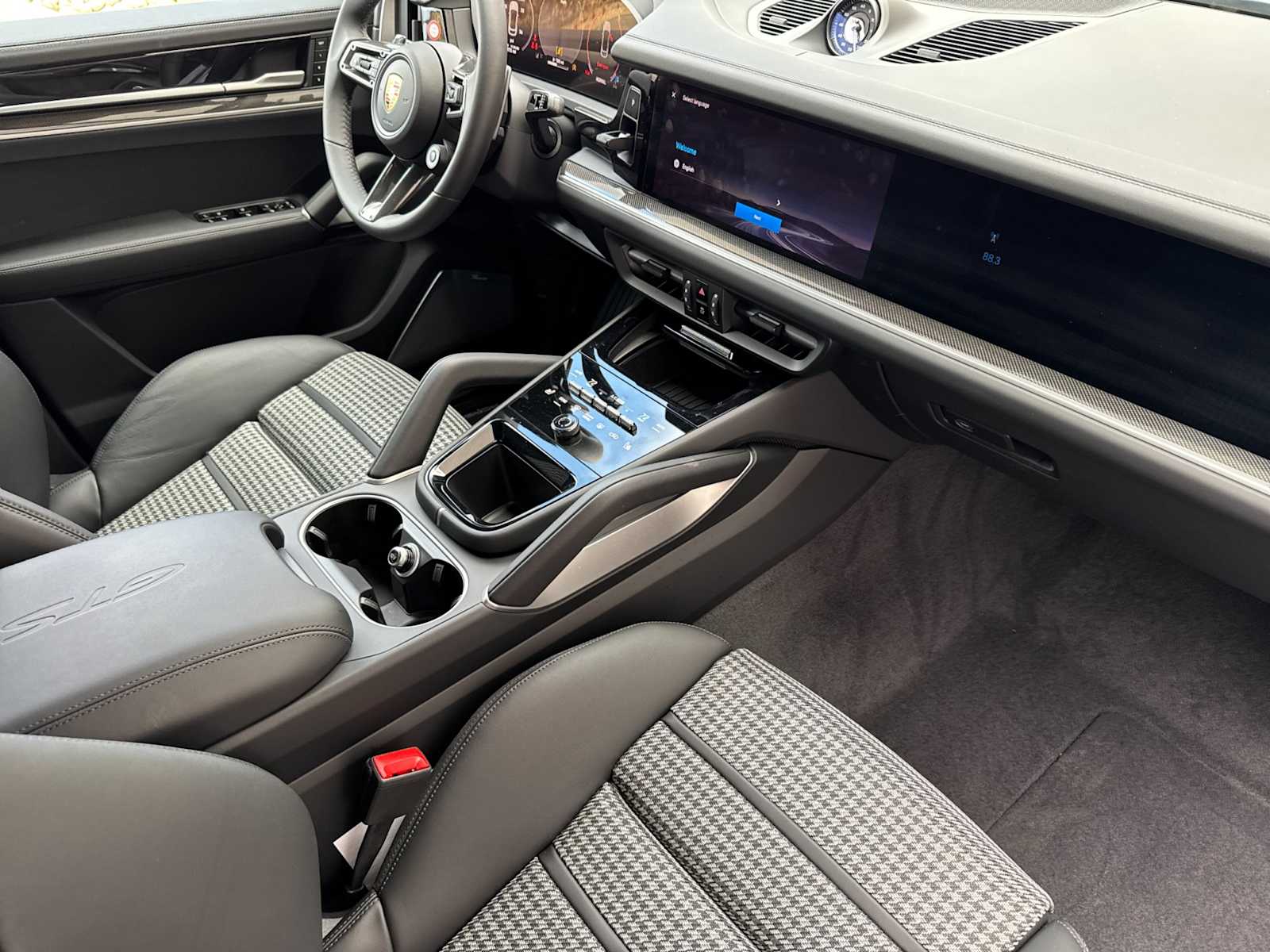 Thumbnail: 2026 Porsche  - 17