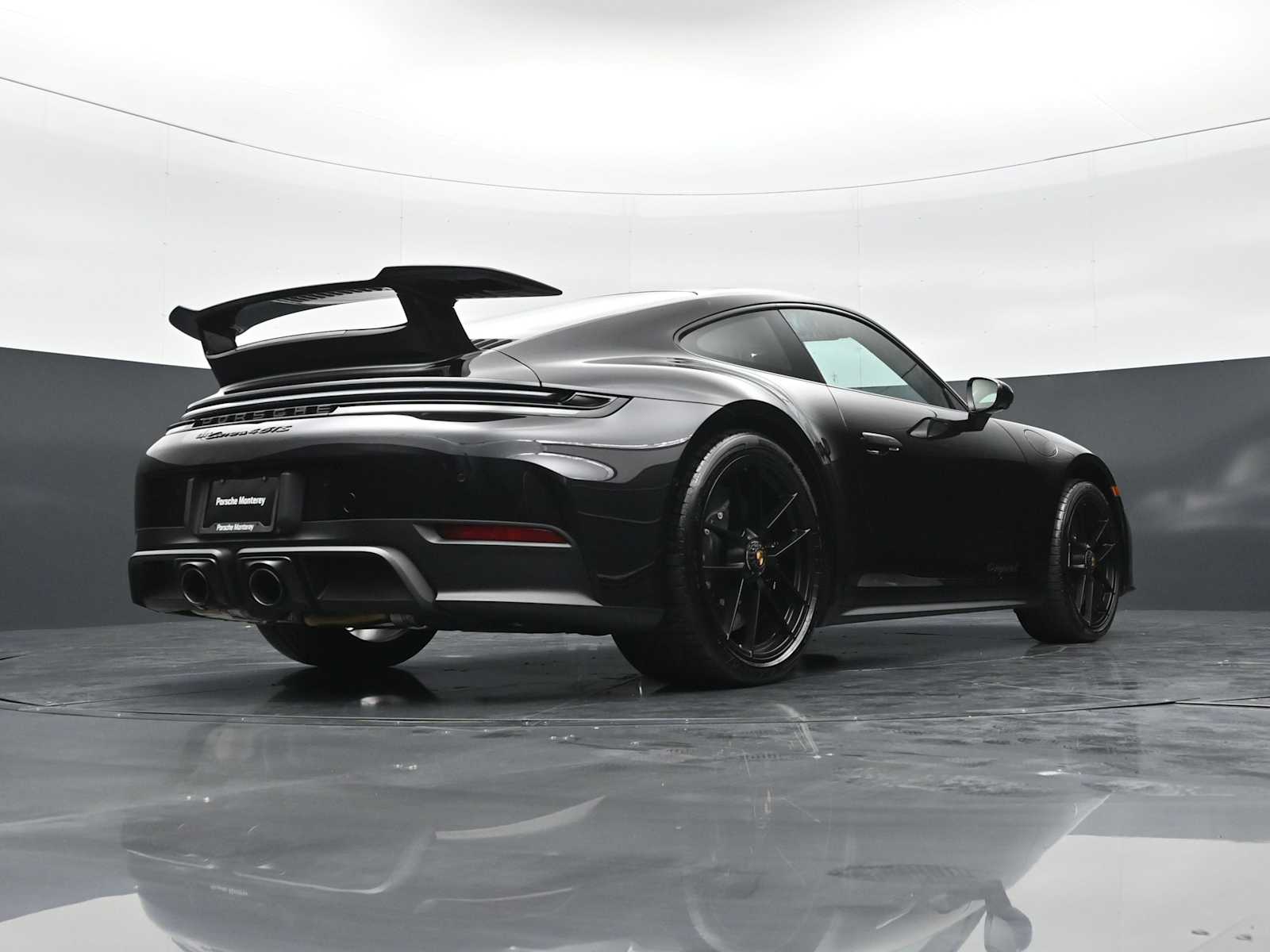 Thumbnail: 2026 Porsche 911 - 39