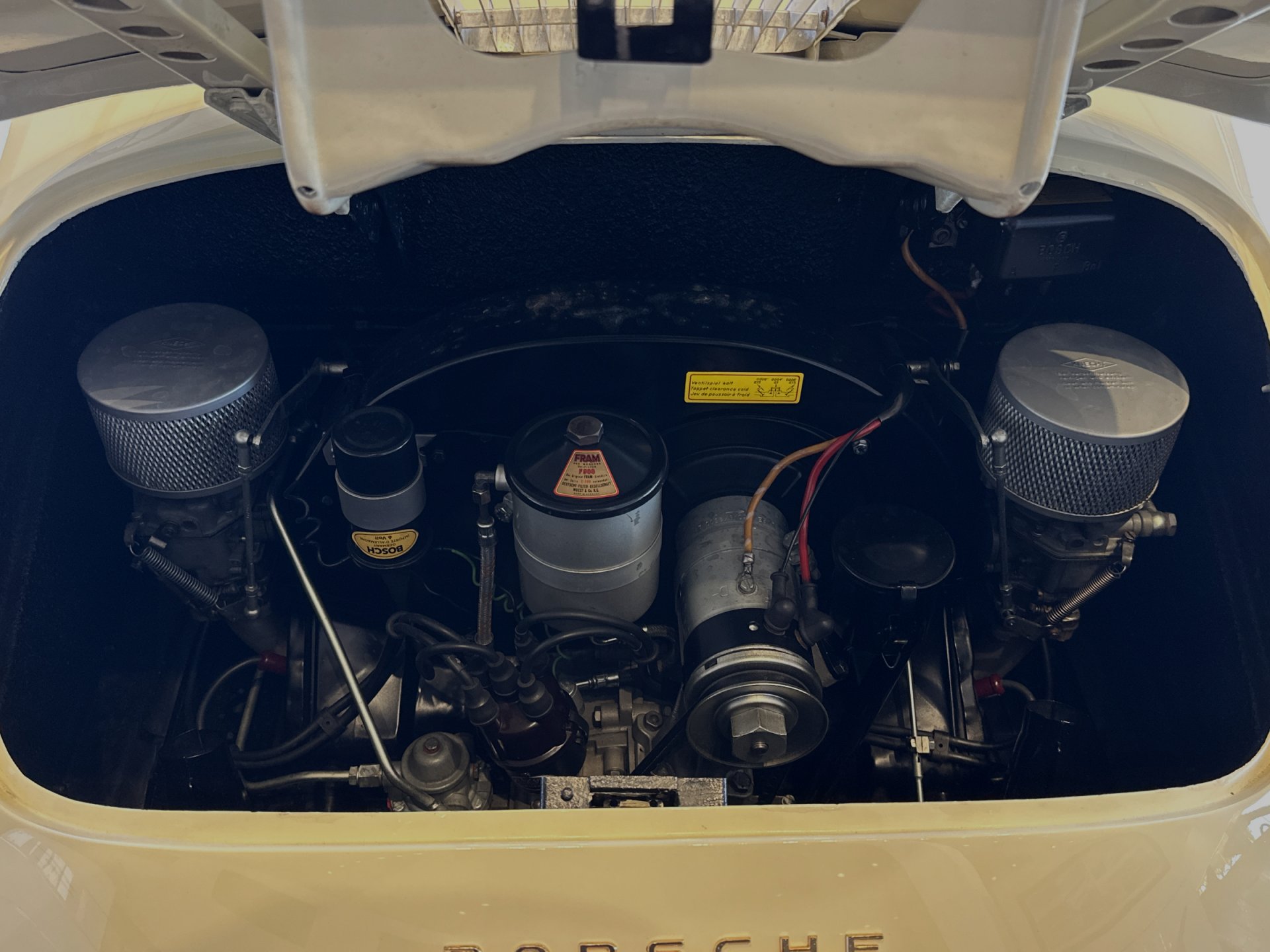 1959 Porsche 356  13