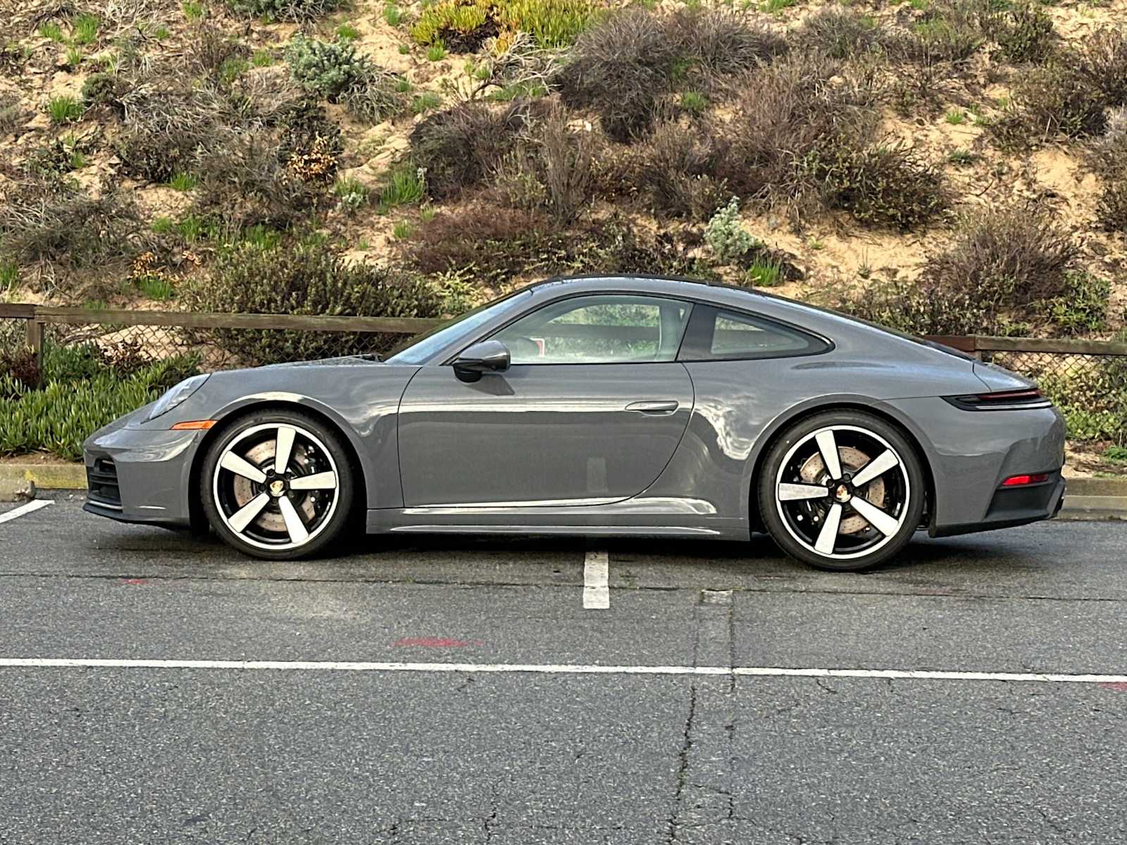 Thumbnail: 2026 Porsche 911 - 2