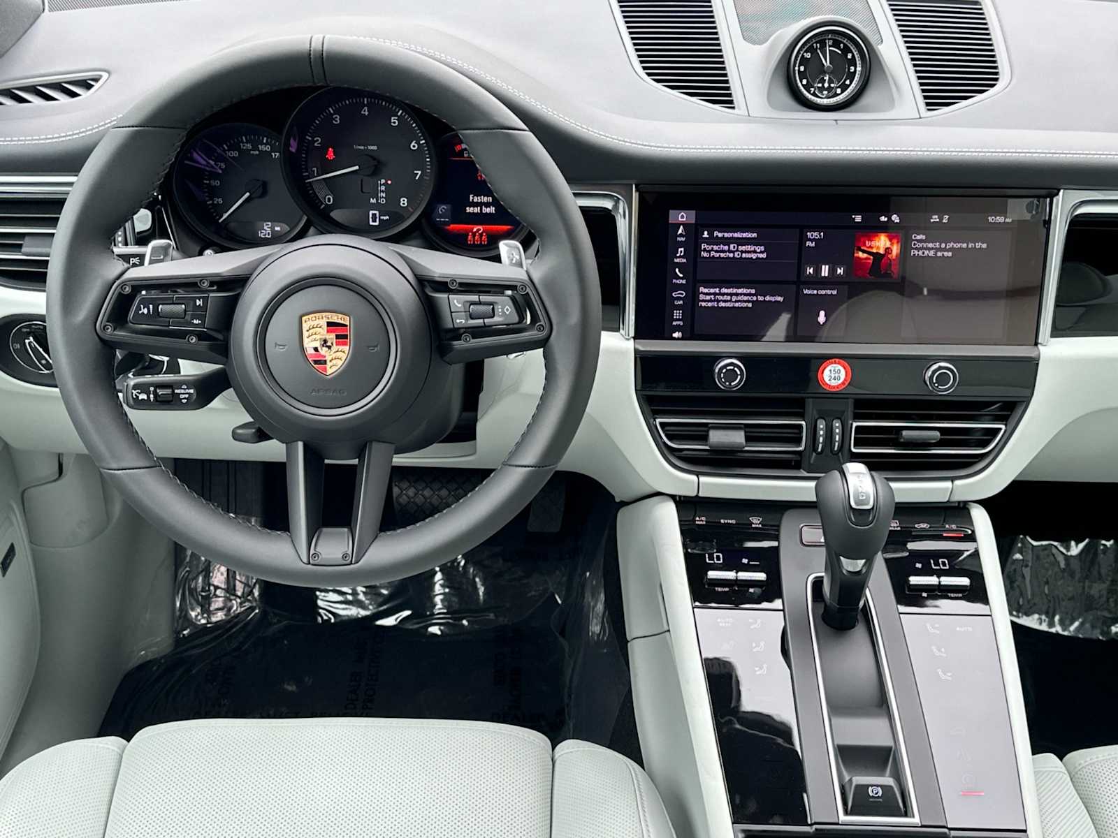 Thumbnail: 2025 Porsche Macan - 14