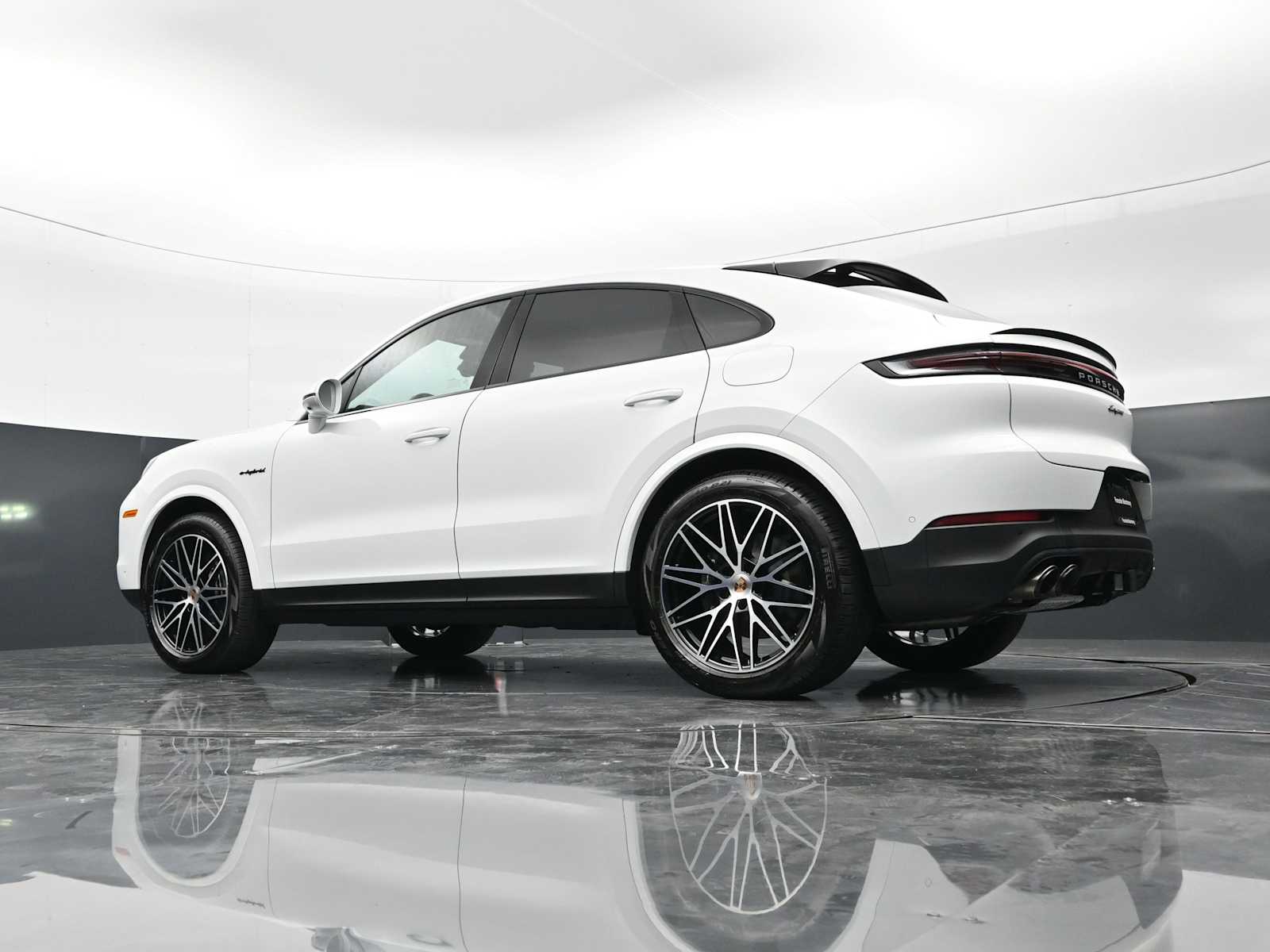 Thumbnail: 2025 Porsche  - 46
