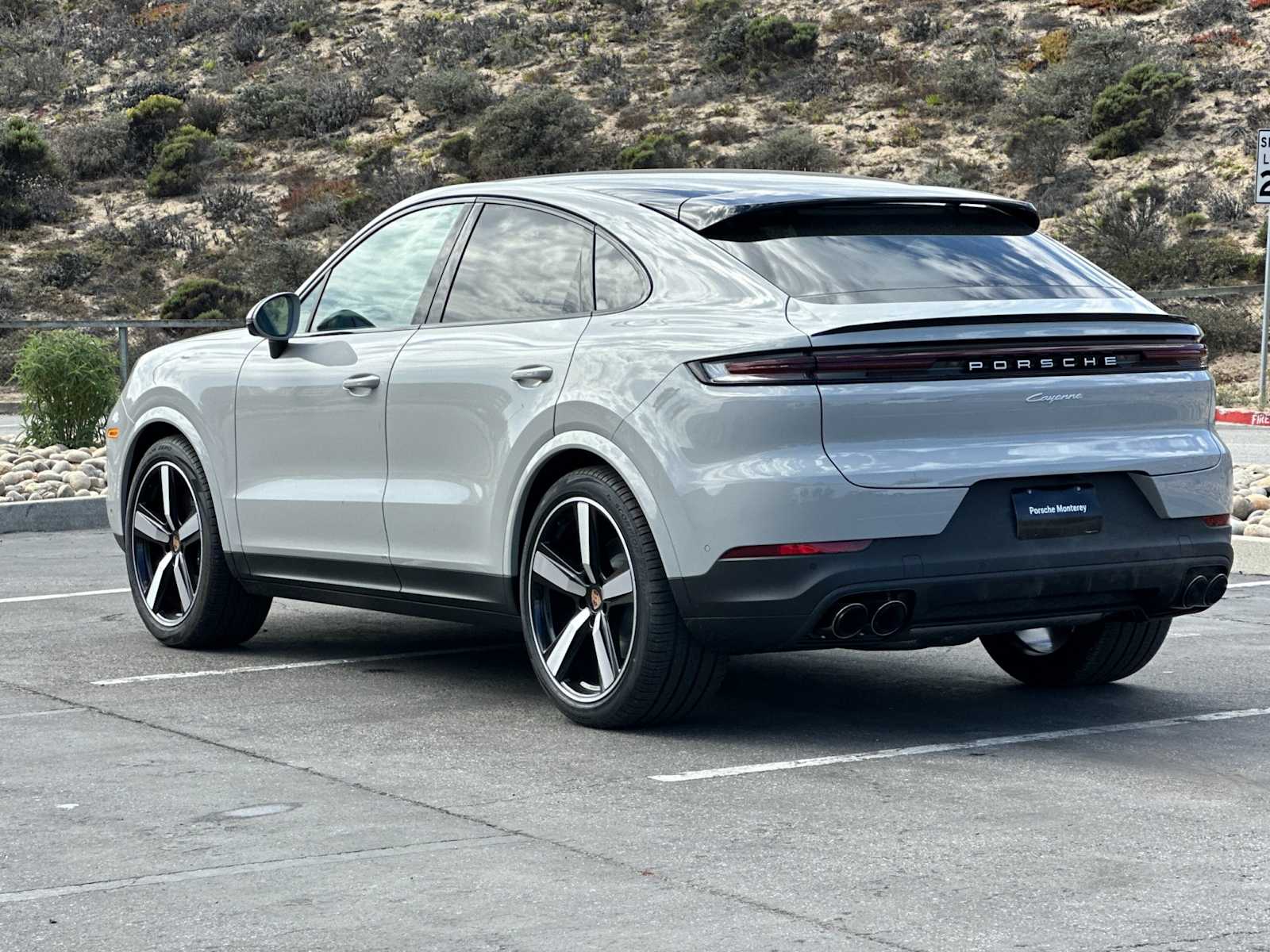 2026 Porsche Cayenne Coupe photo 3