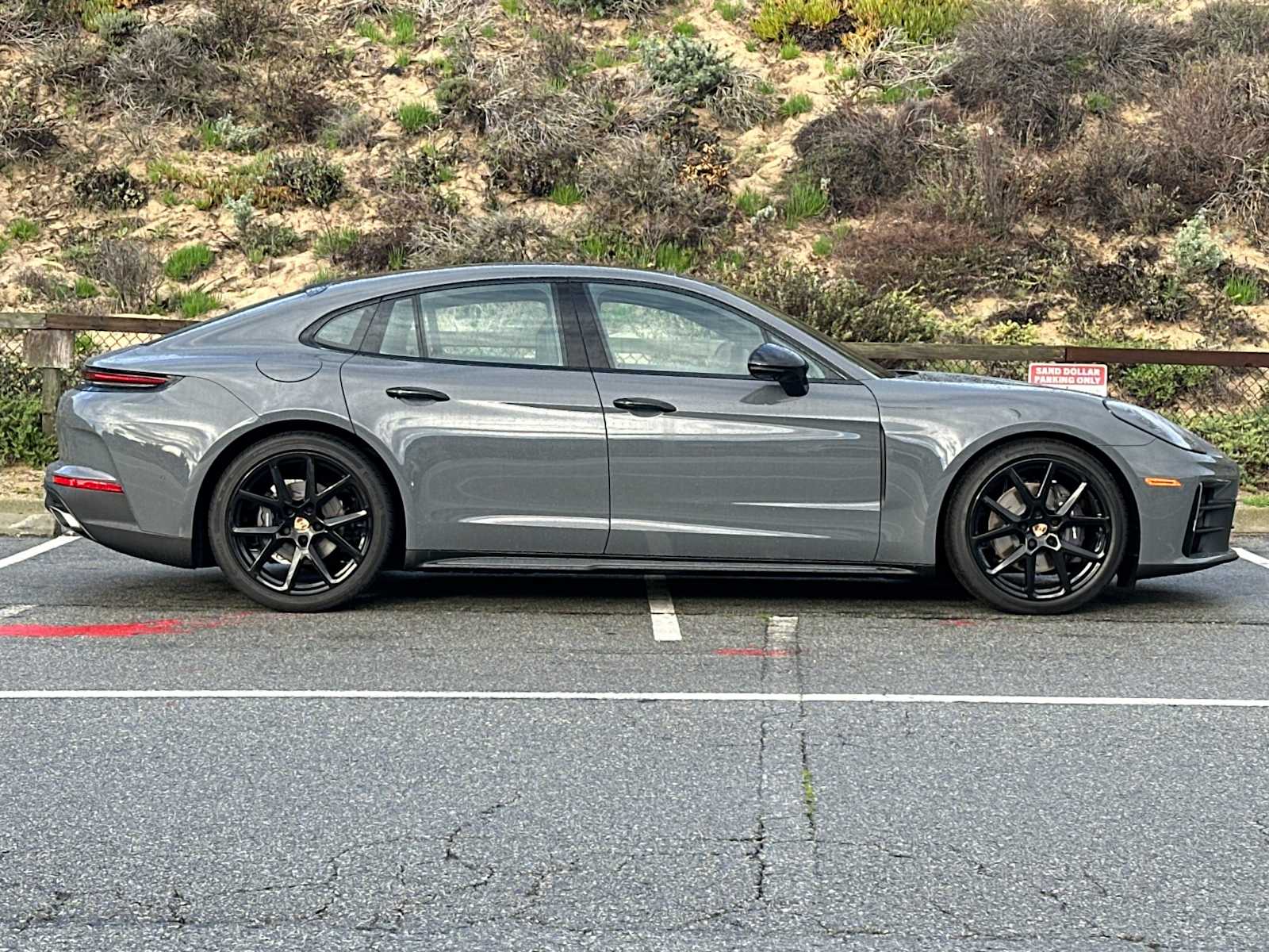 Thumbnail: 2026 Porsche Panamera - 9