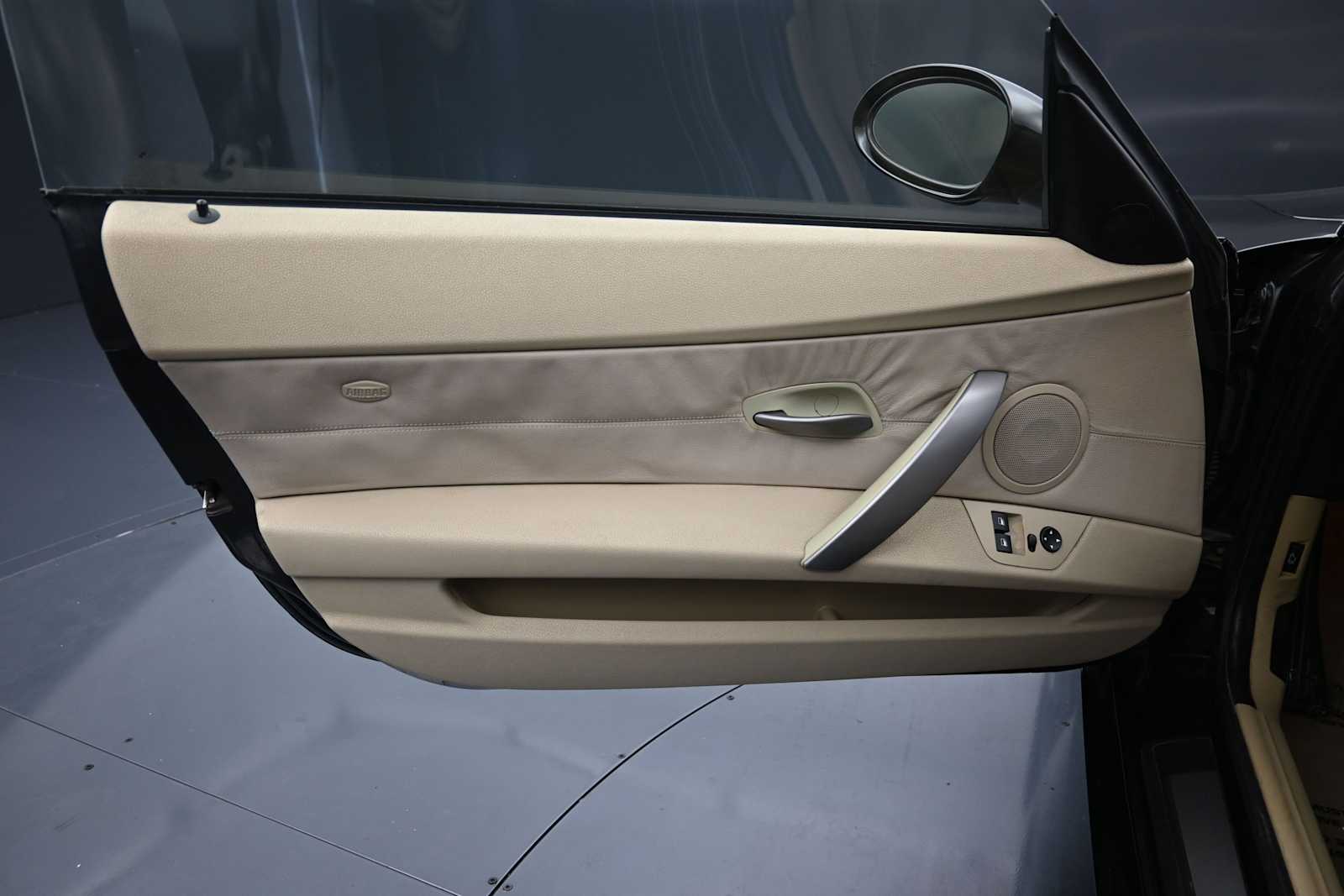 Thumbnail: 2005 BMW Z4 - 6