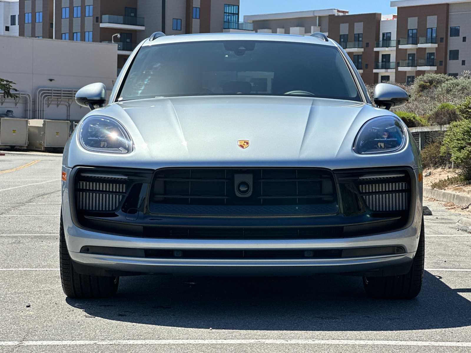 Thumbnail: 2025 Porsche Macan - 11