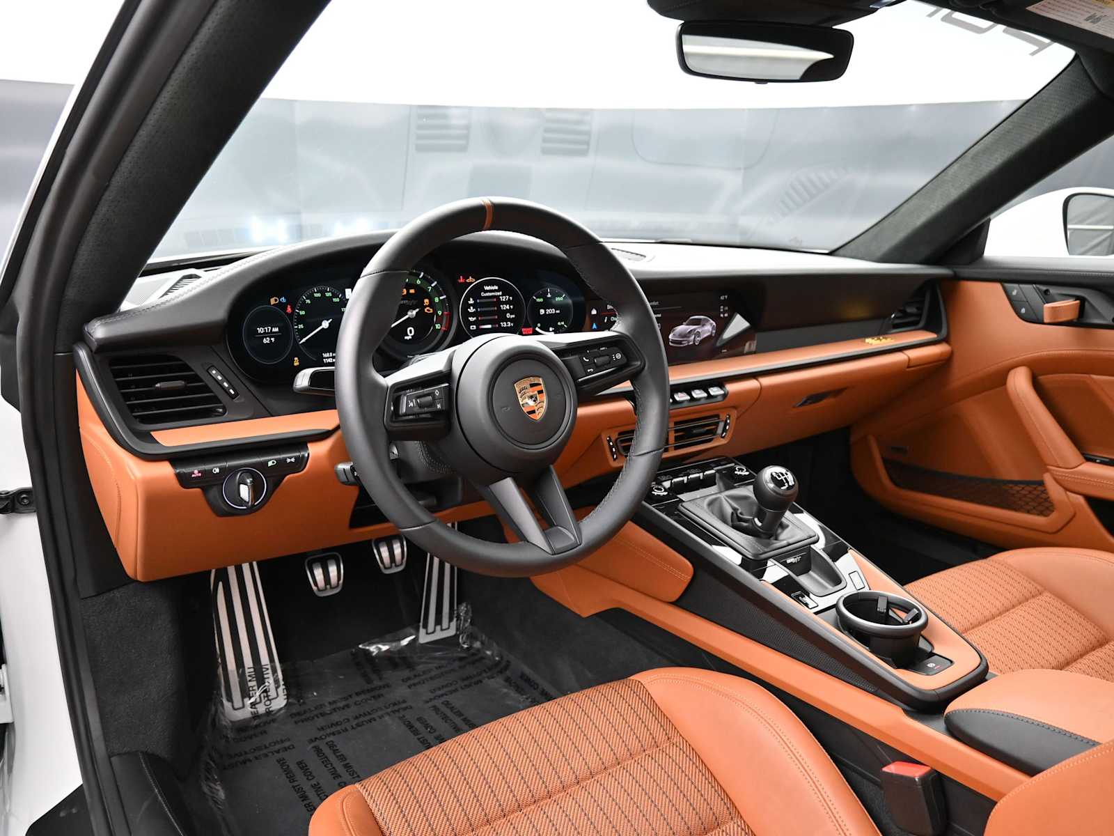 Thumbnail: 2024 Porsche 911 - 4