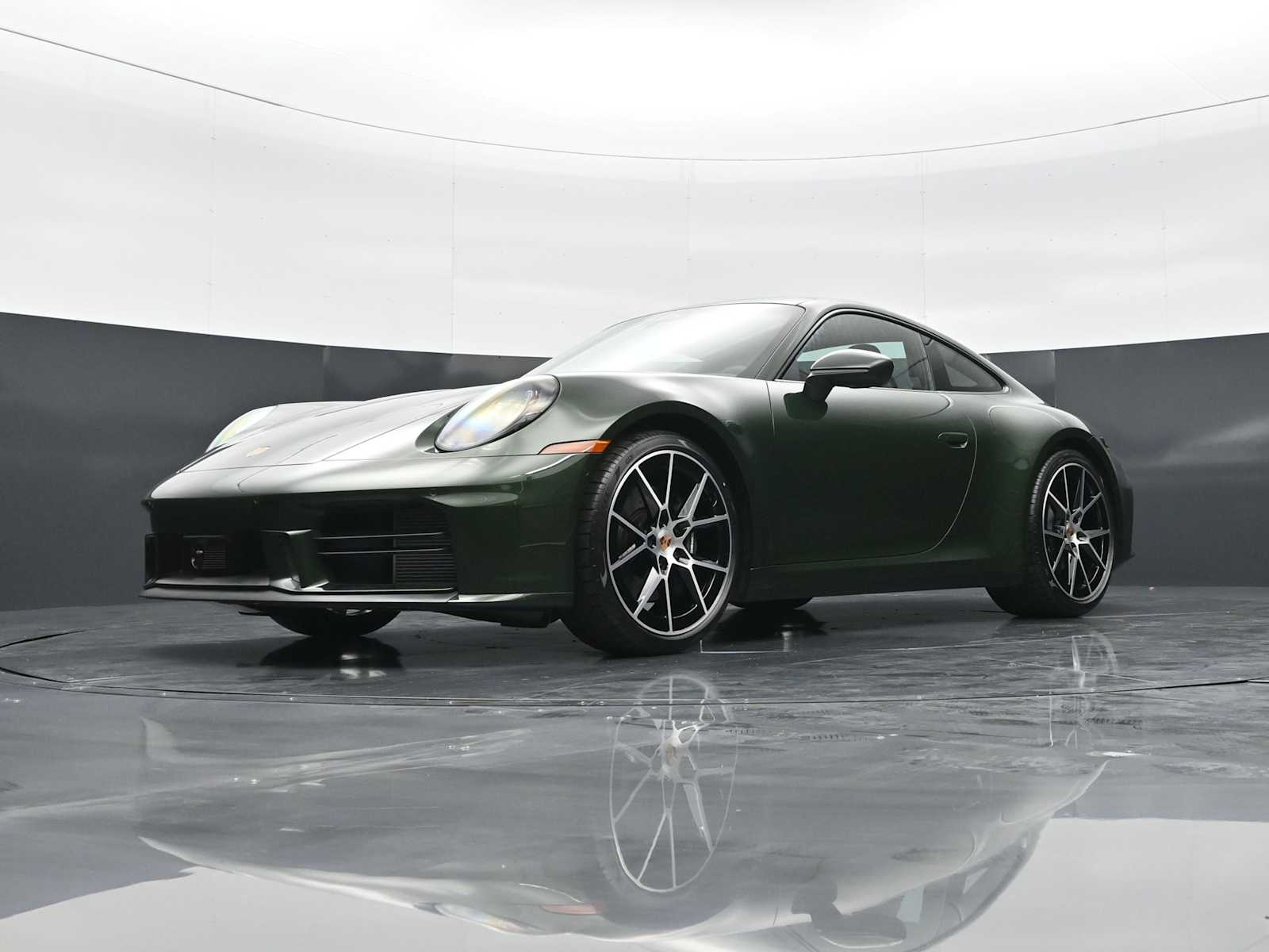 Thumbnail: 2026 Porsche 911 - 35