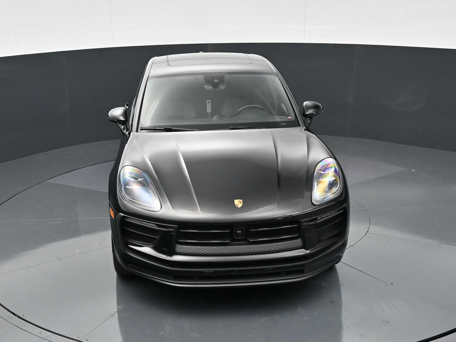 Thumbnail: 2024 Porsche Macan - 33