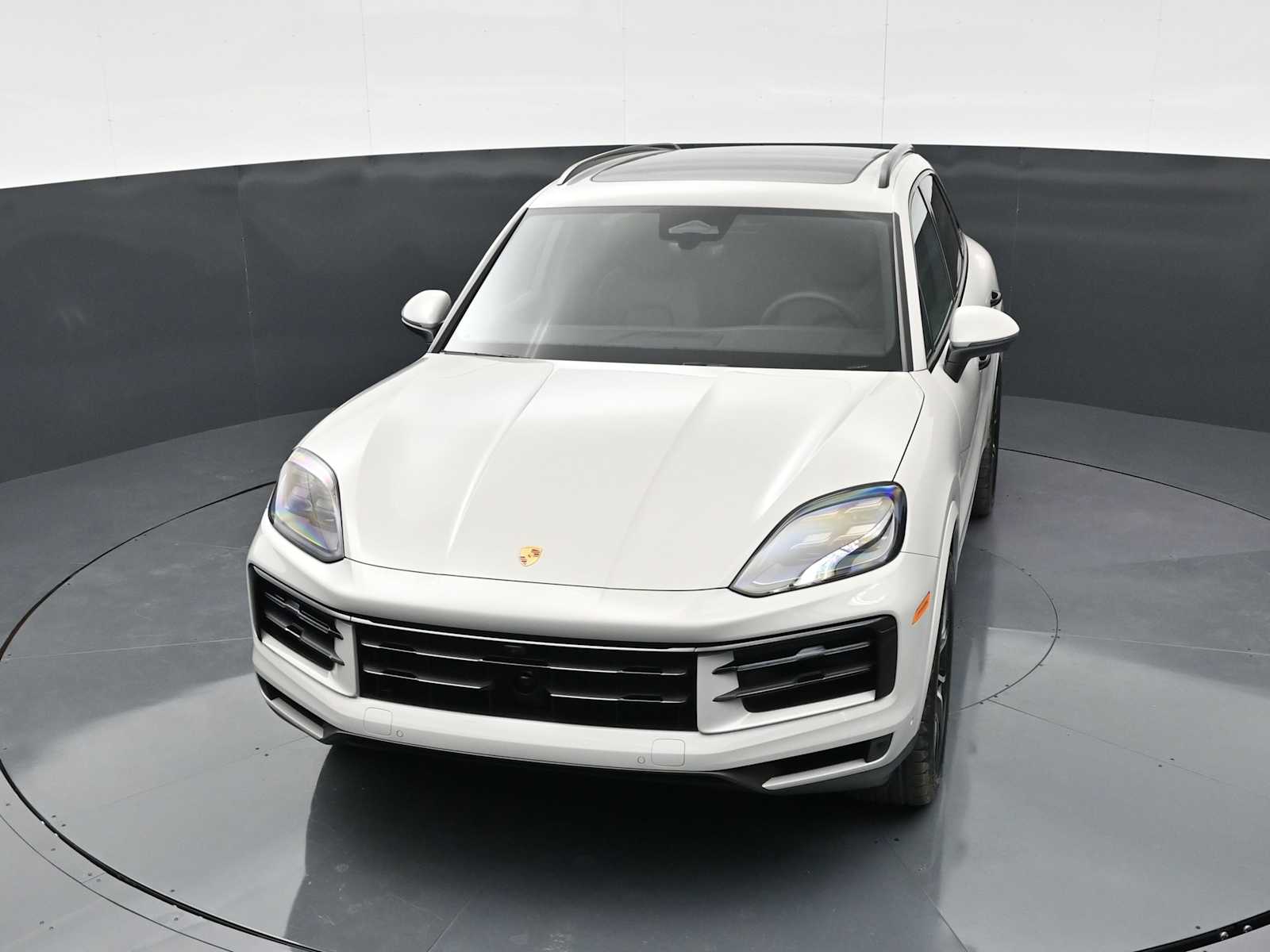 Thumbnail: 2026 Porsche Cayenne - 46