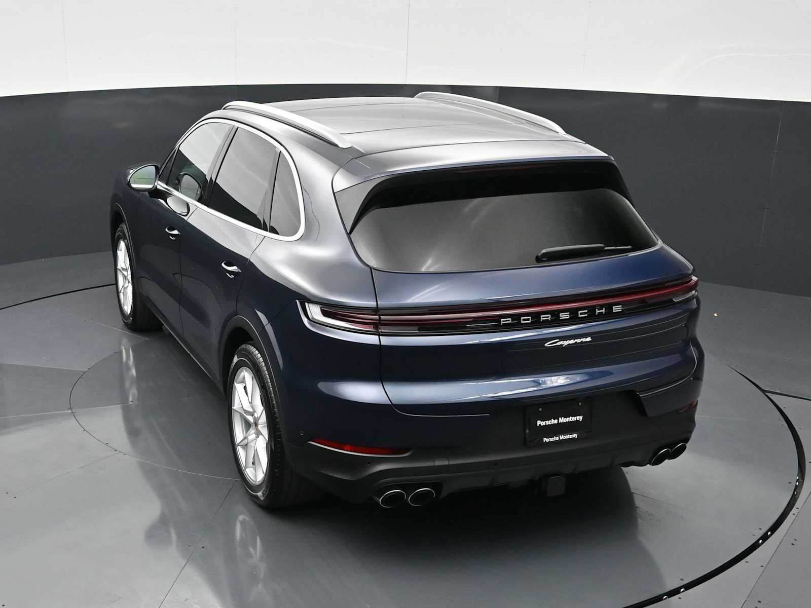 Thumbnail: 2025 Porsche Cayenne - 31