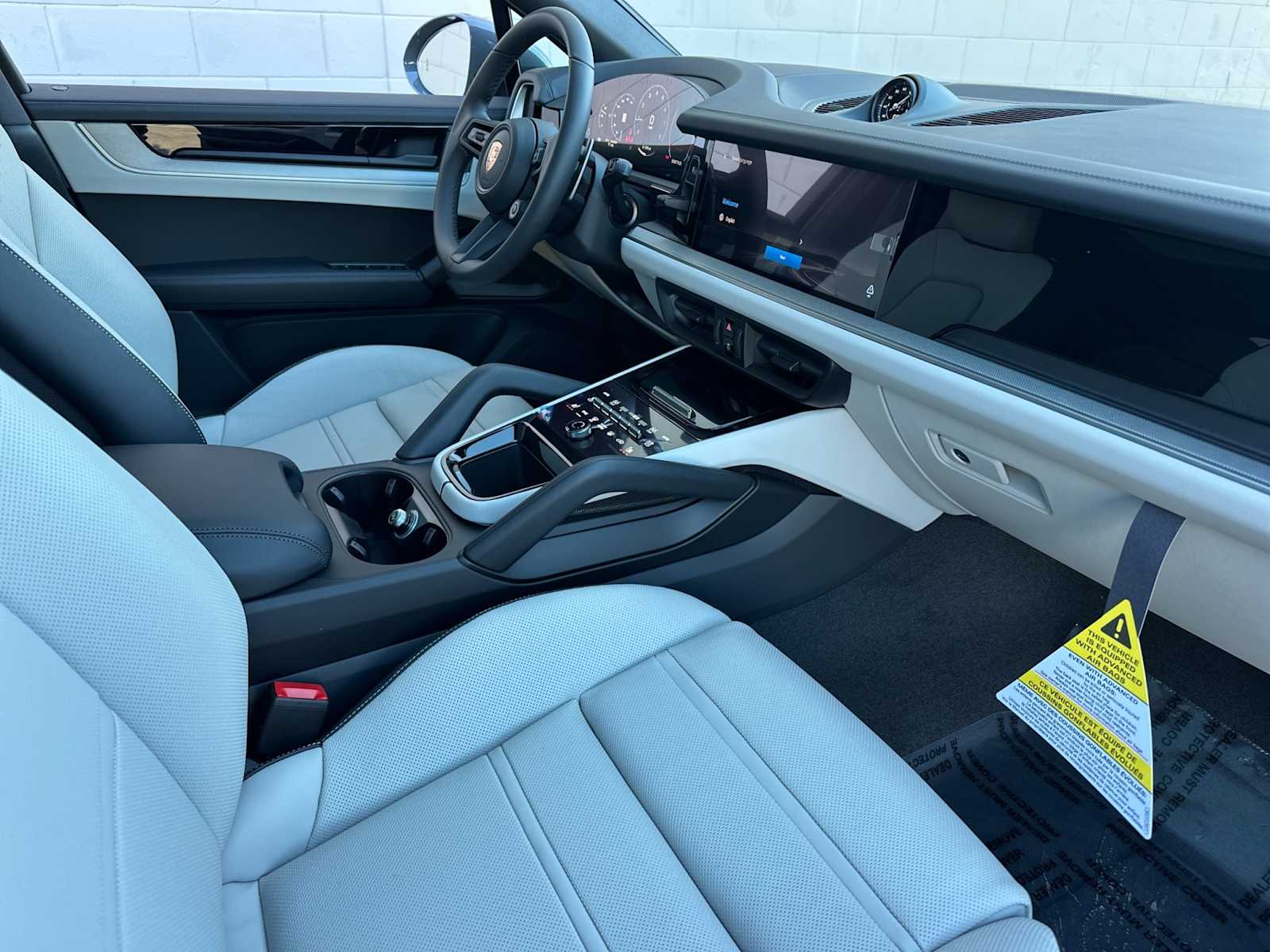 Thumbnail: 2026 Porsche  - 17