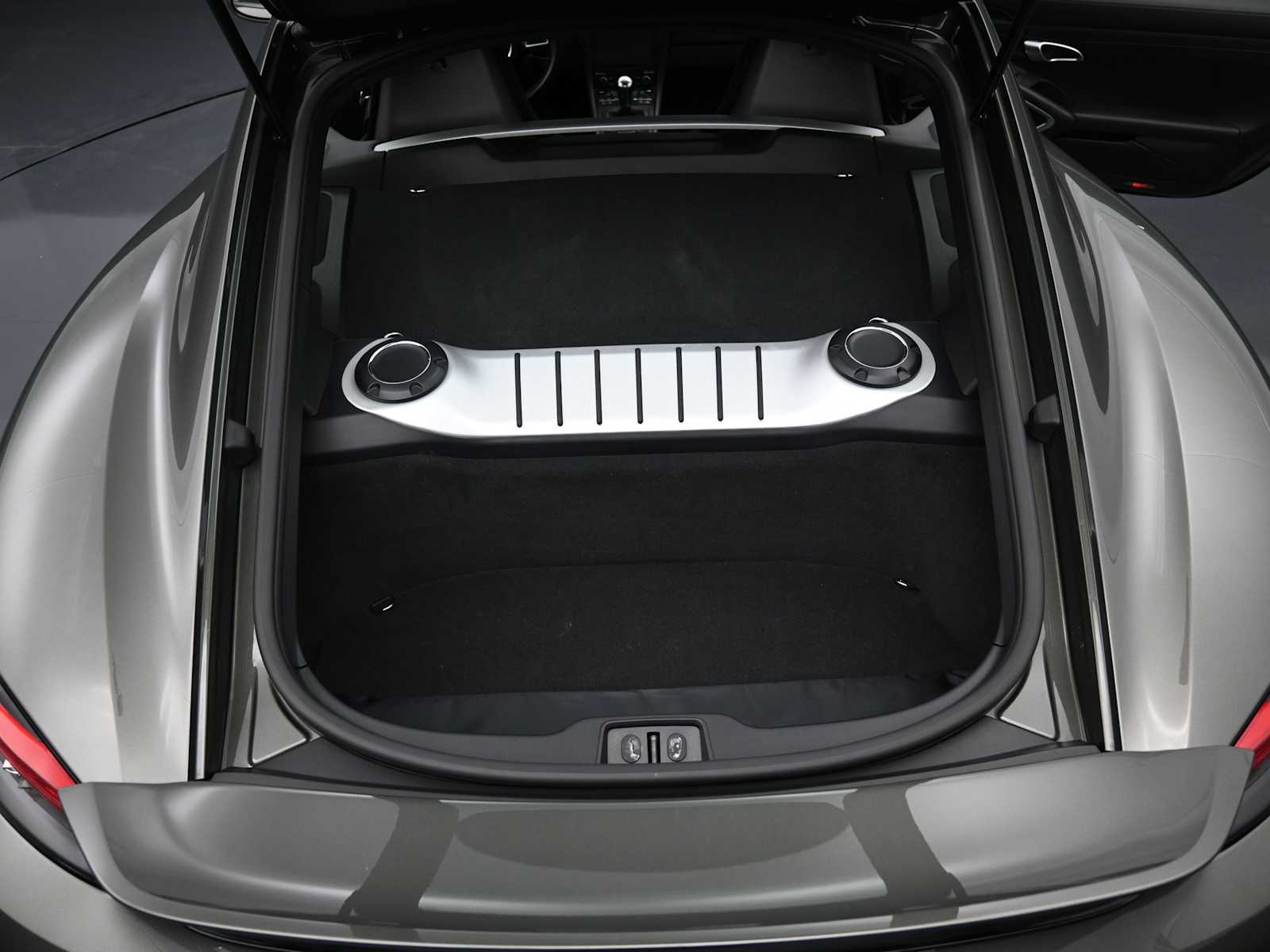 Thumbnail: 2022 Porsche 718 Cayman - 15