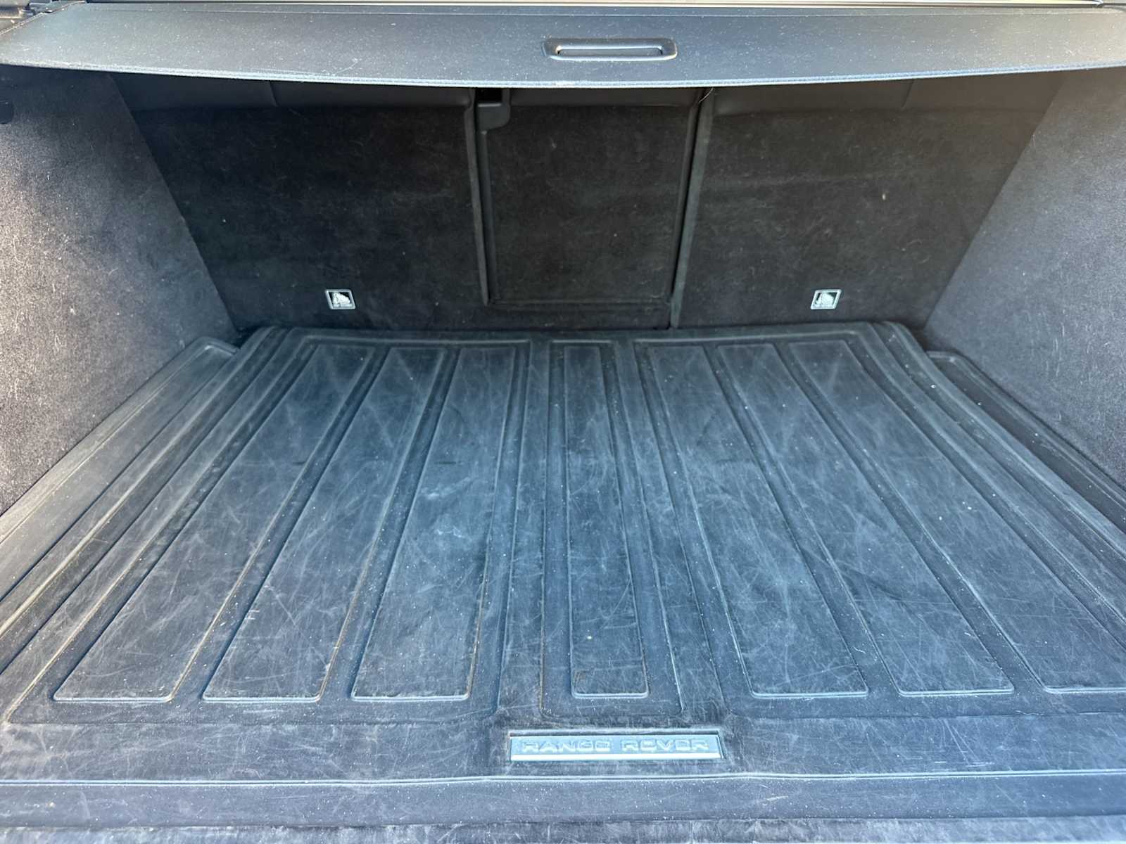 Thumbnail: 2018 Land Rover Range Rover Sport - 16