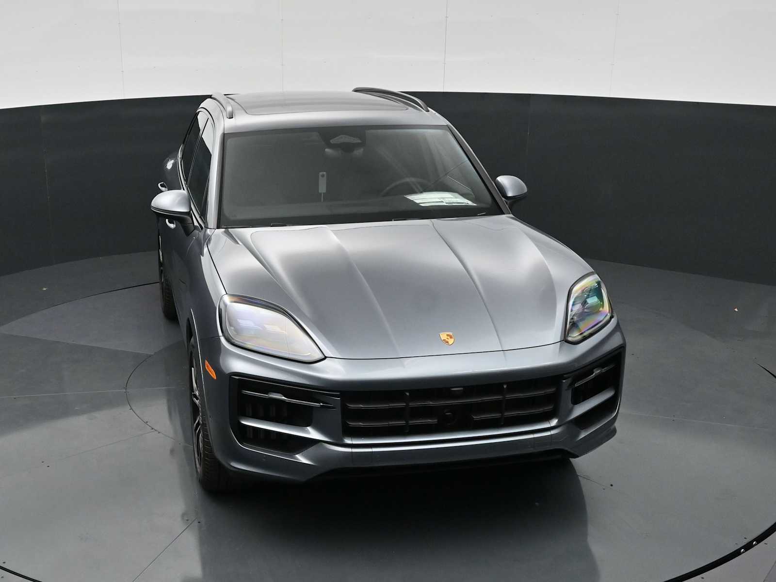 Thumbnail: 2026 Porsche Cayenne - 35