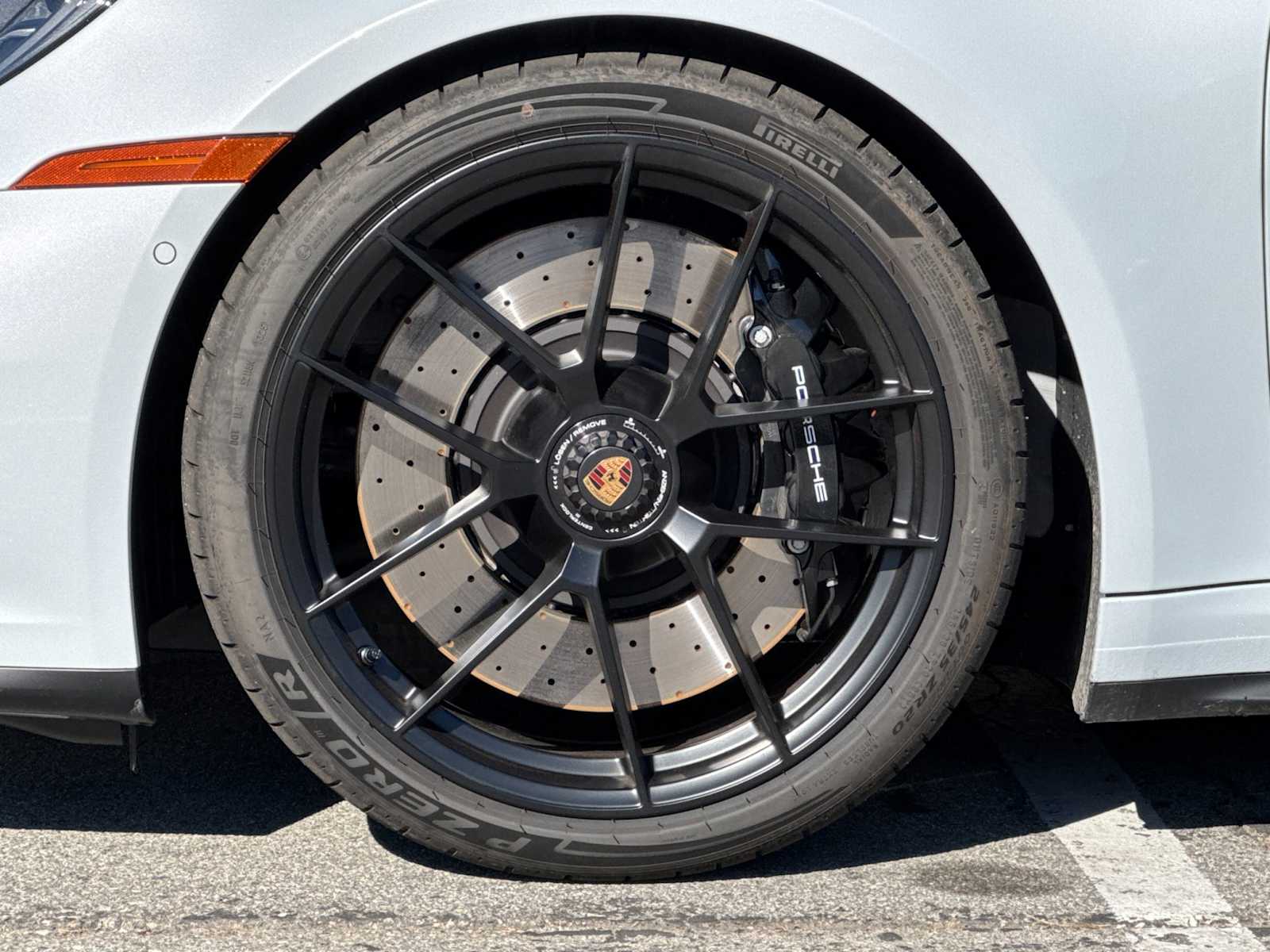 Thumbnail: 2025 Porsche 911 - 13
