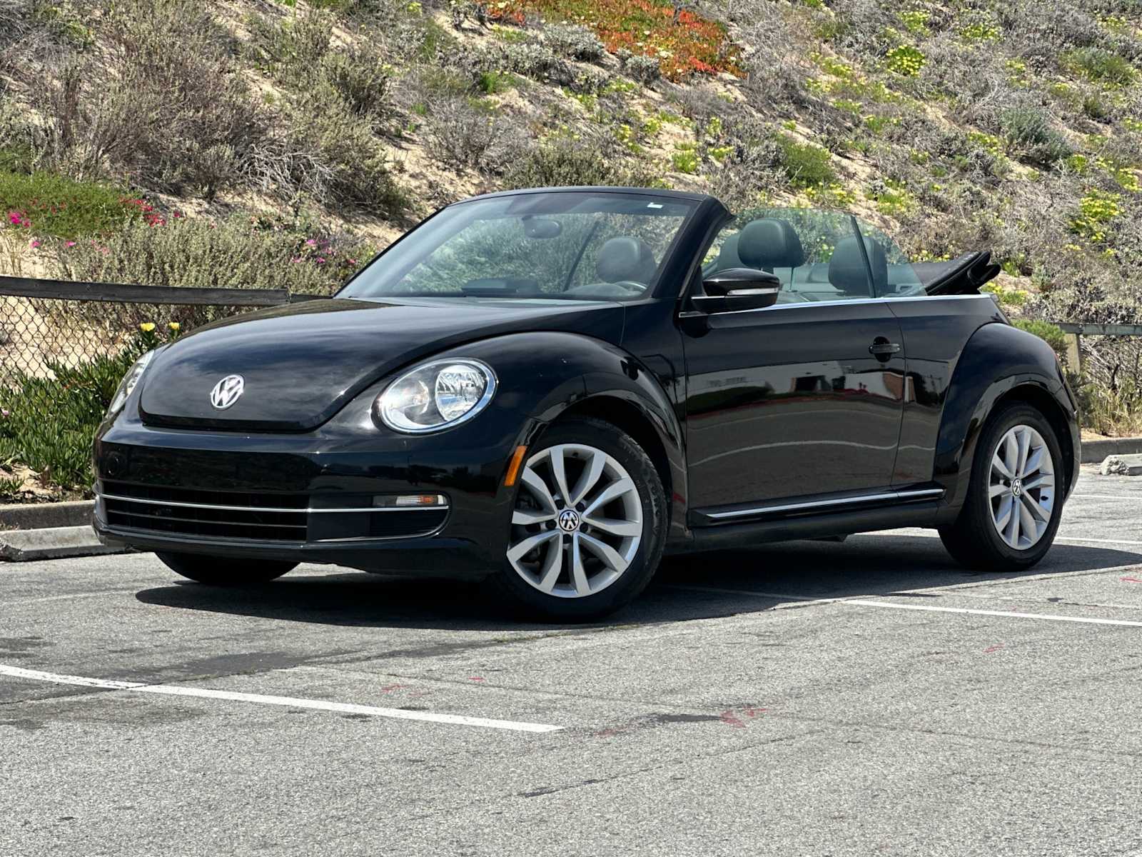 2013 Volkswagen Beetle  Hero Image