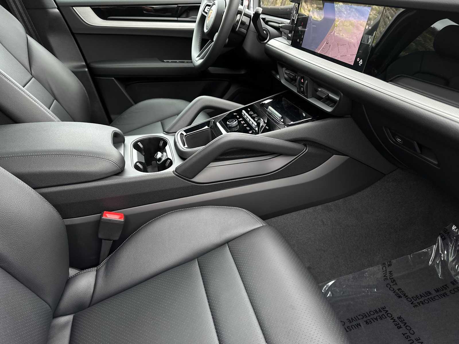 Thumbnail: 2025 Porsche Cayenne - 17