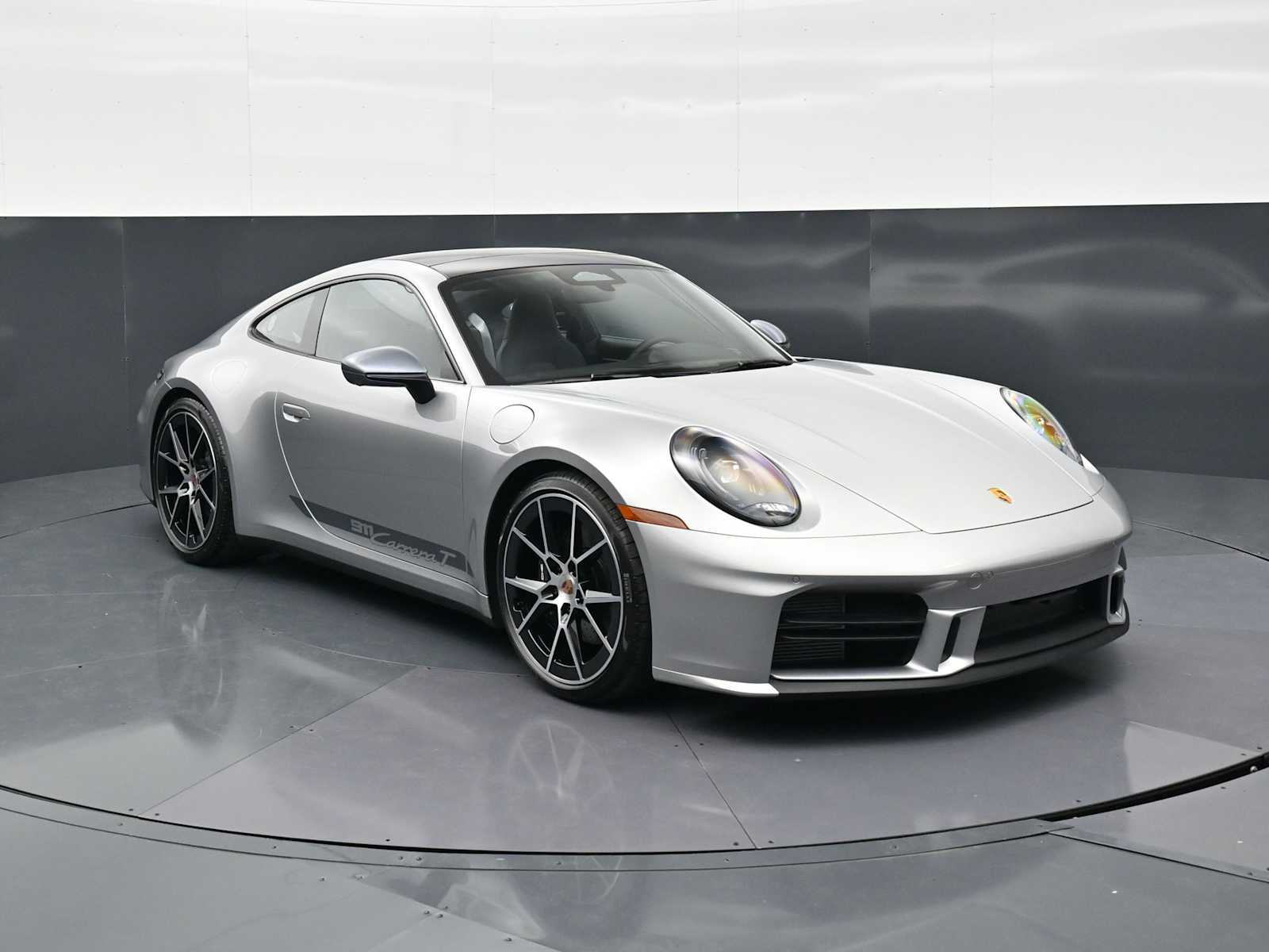 Thumbnail: 2026 Porsche 911 - 30
