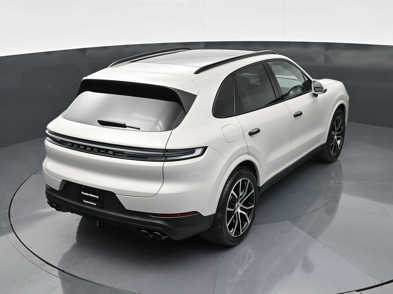 Thumbnail: 2026 Porsche Cayenne - 42