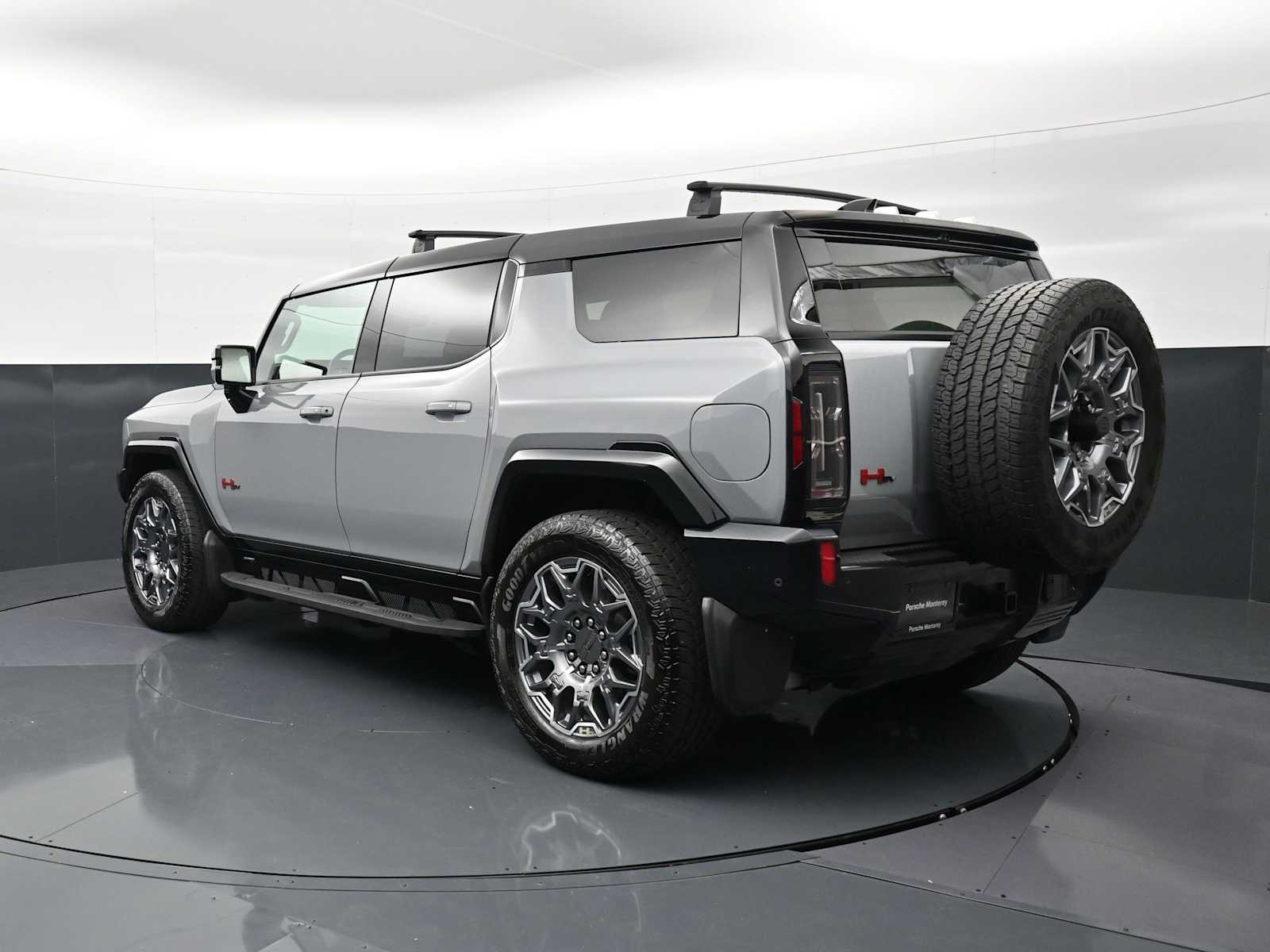 Thumbnail: 2024 GMC Hummer EV - 3