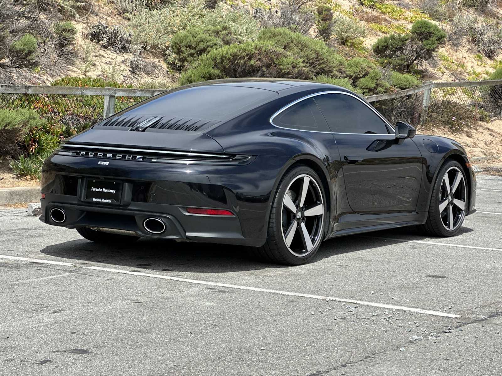 Thumbnail: 2025 Porsche 911 - 6