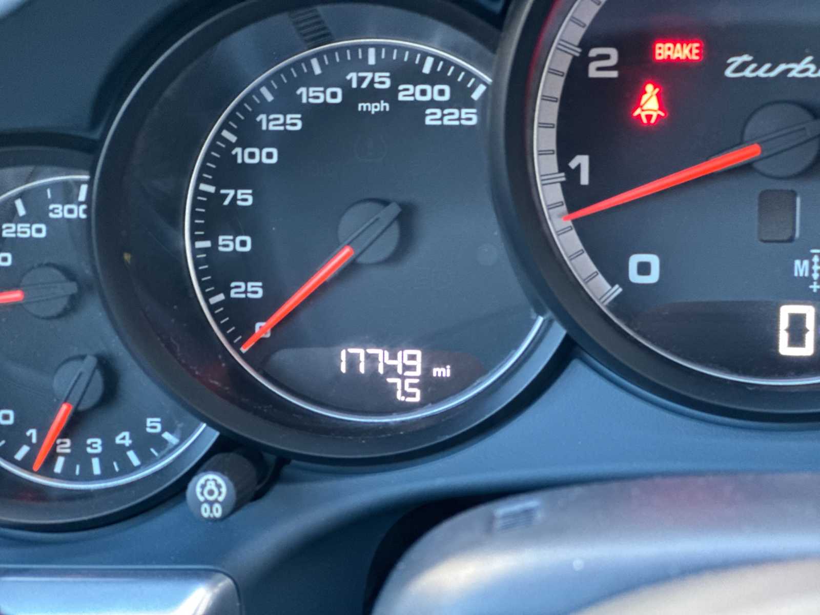 Thumbnail: 2017 Porsche 911 - 29