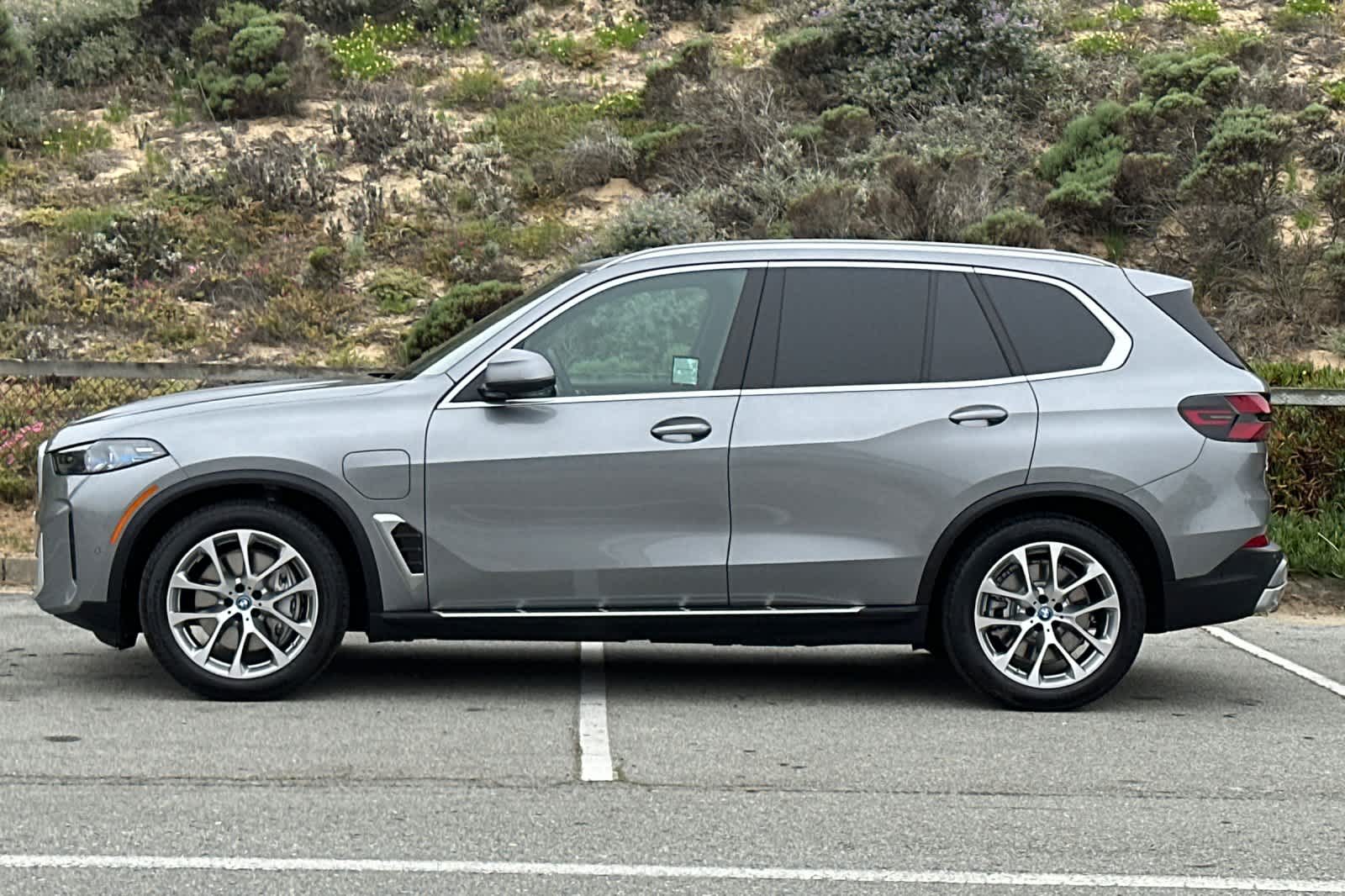 Thumbnail: 2025 BMW X5 - 9