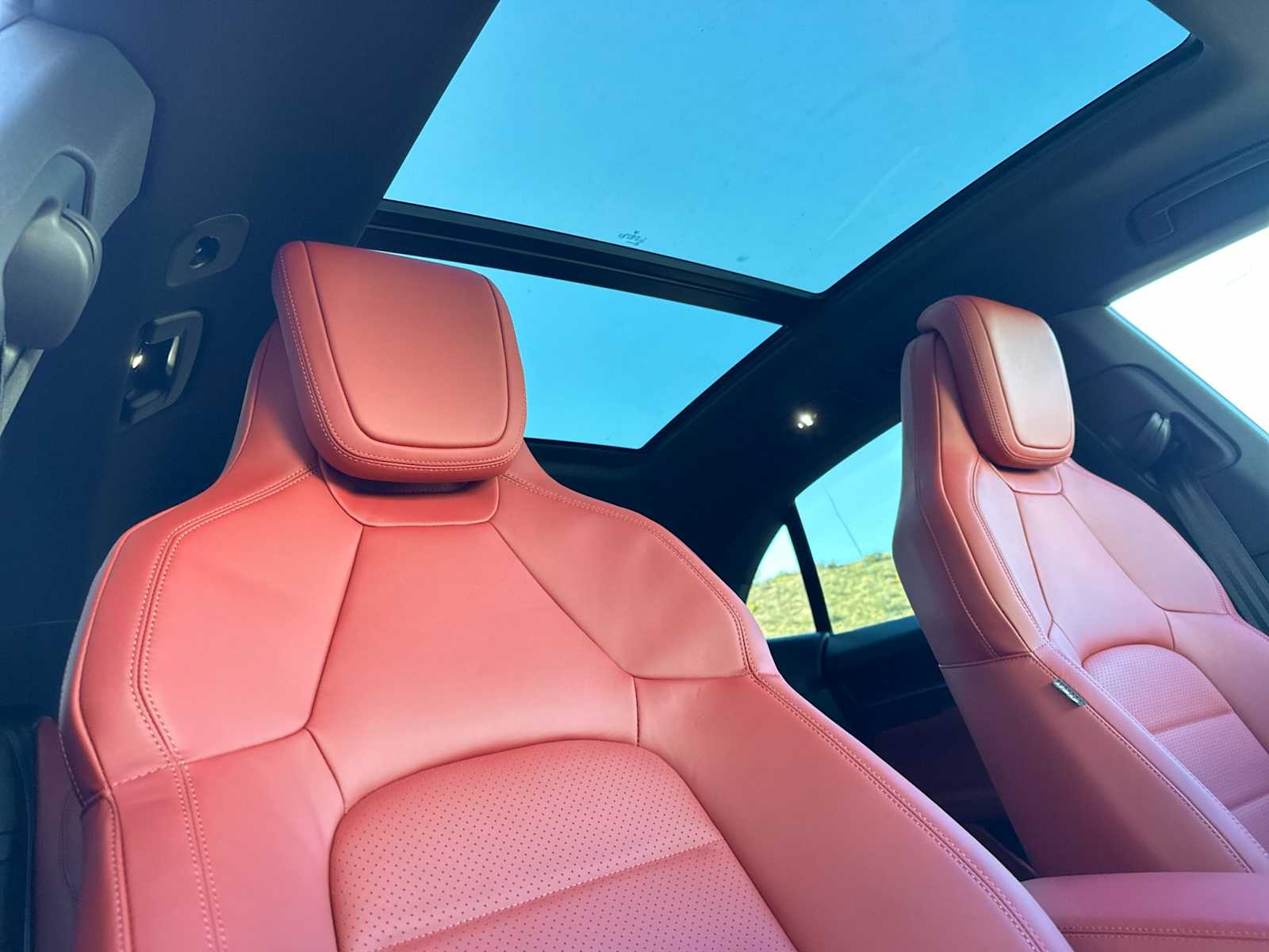Thumbnail: 2024 Porsche Macan - 17