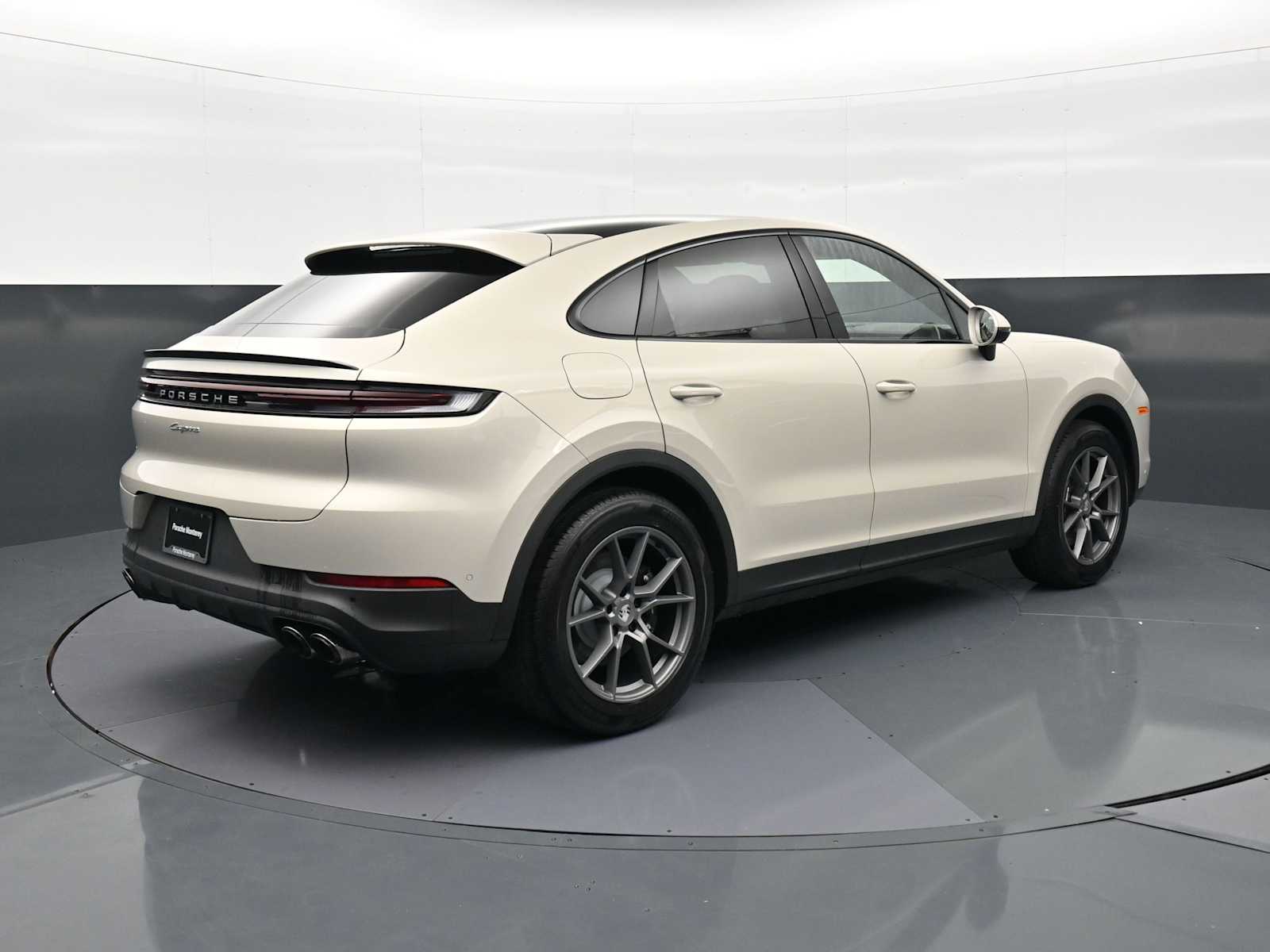 Thumbnail: 2025 Porsche  - 22