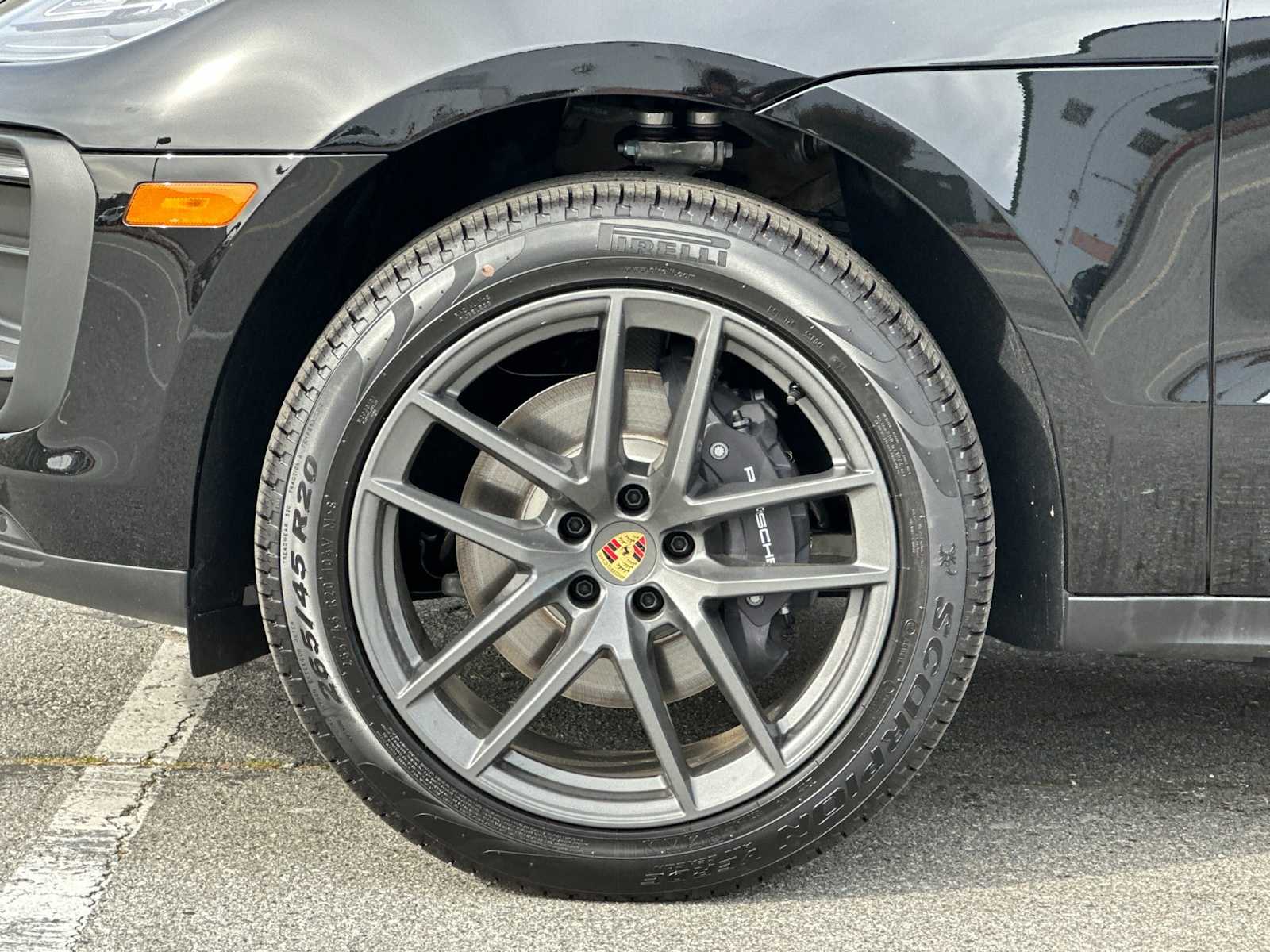 Thumbnail: 2026 Porsche Macan - 28