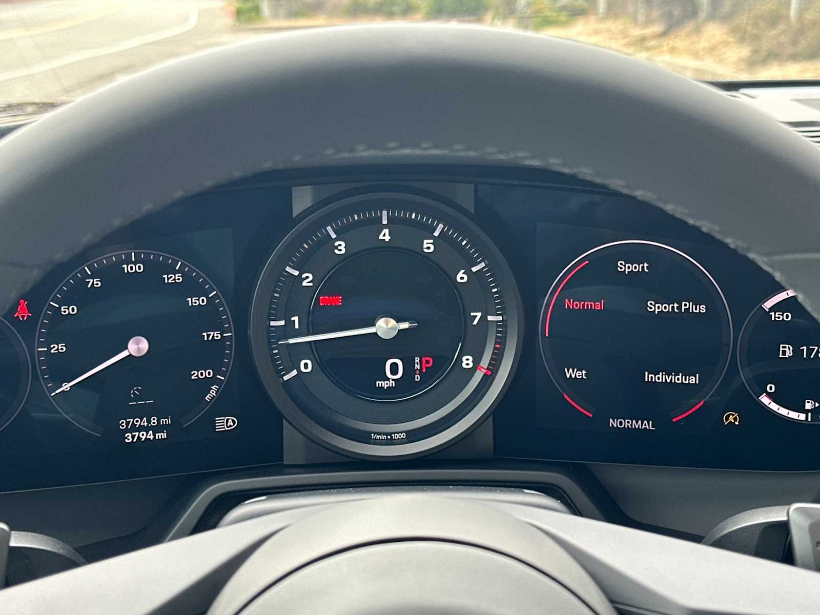 Thumbnail: 2024 Porsche 911 - 23