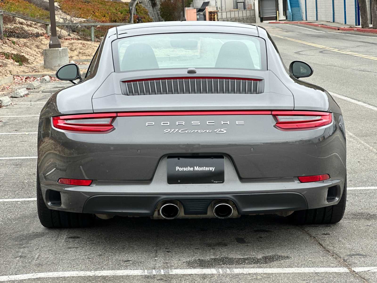 Thumbnail: 2017 Porsche 911 - 7