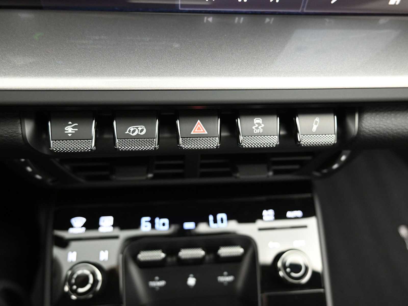 Thumbnail: 2026 Porsche 911 - 14