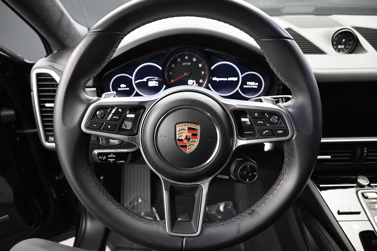 Thumbnail: 2023 Porsche  - 9