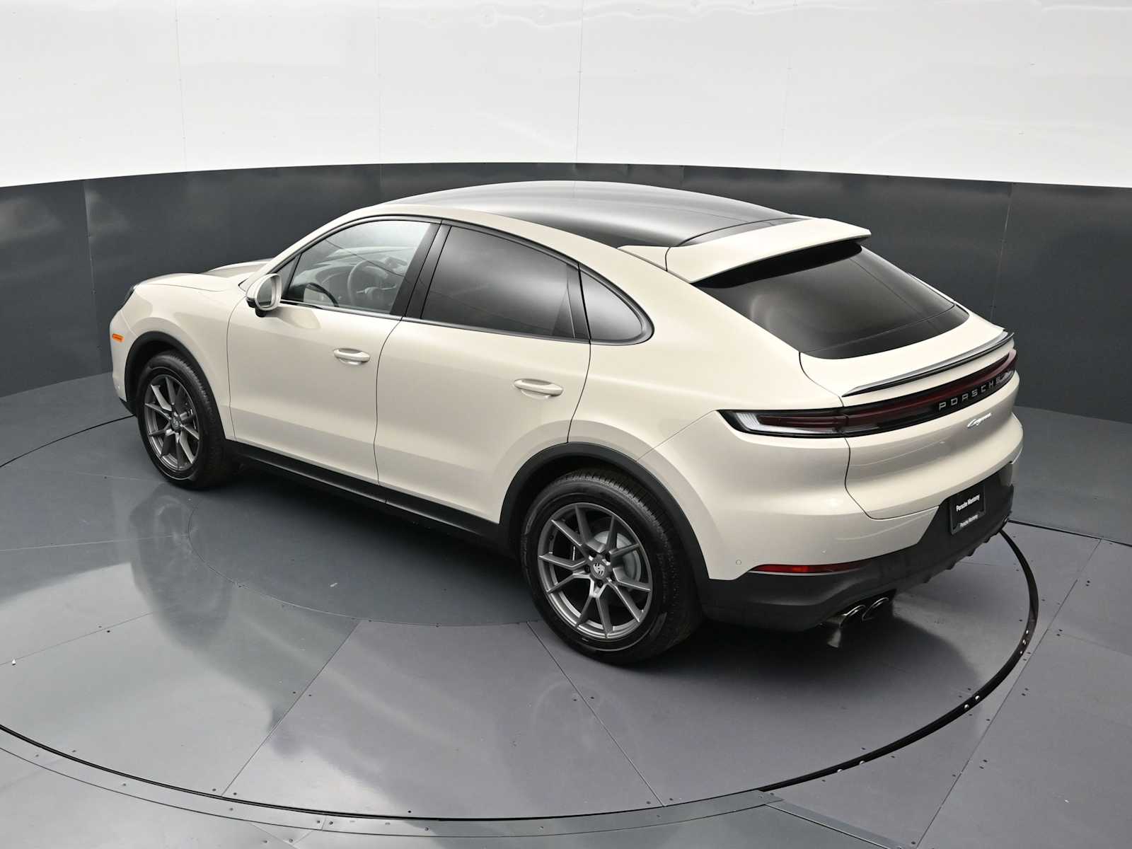 Thumbnail: 2025 Porsche  - 27