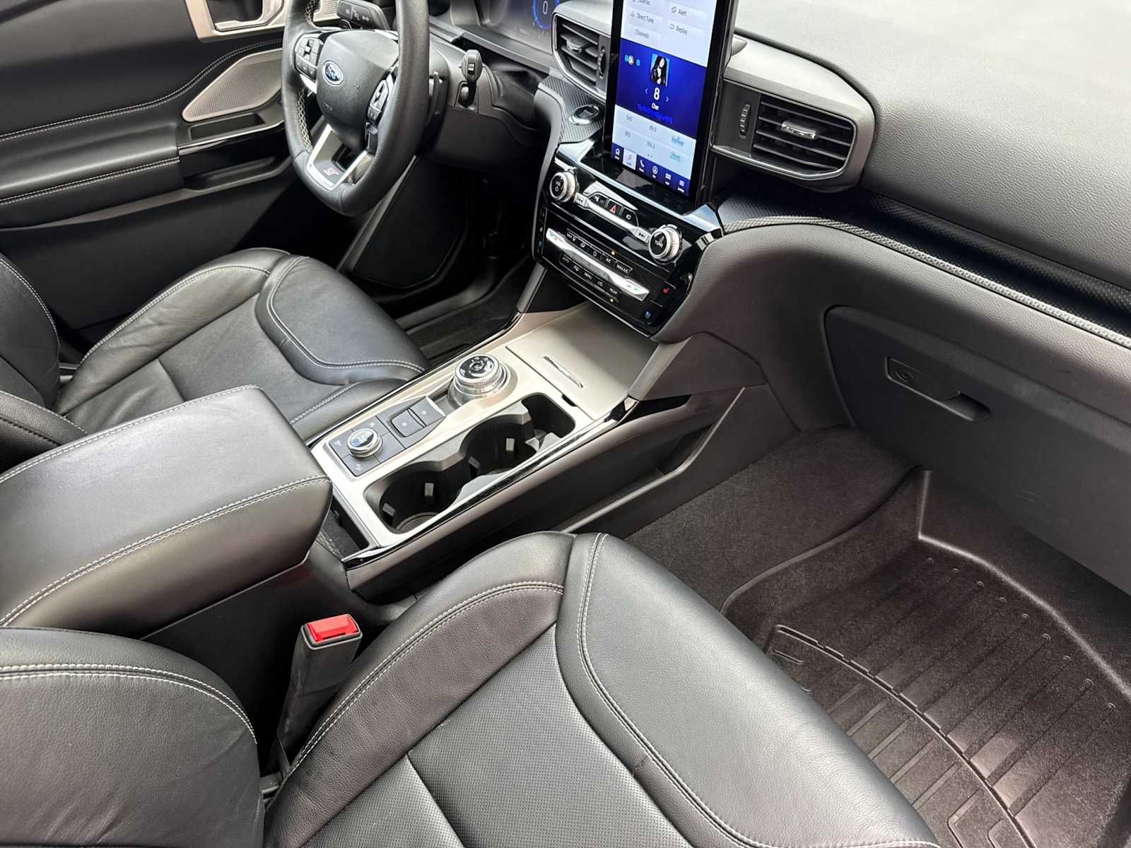 Thumbnail: 2023 Ford Explorer - 18