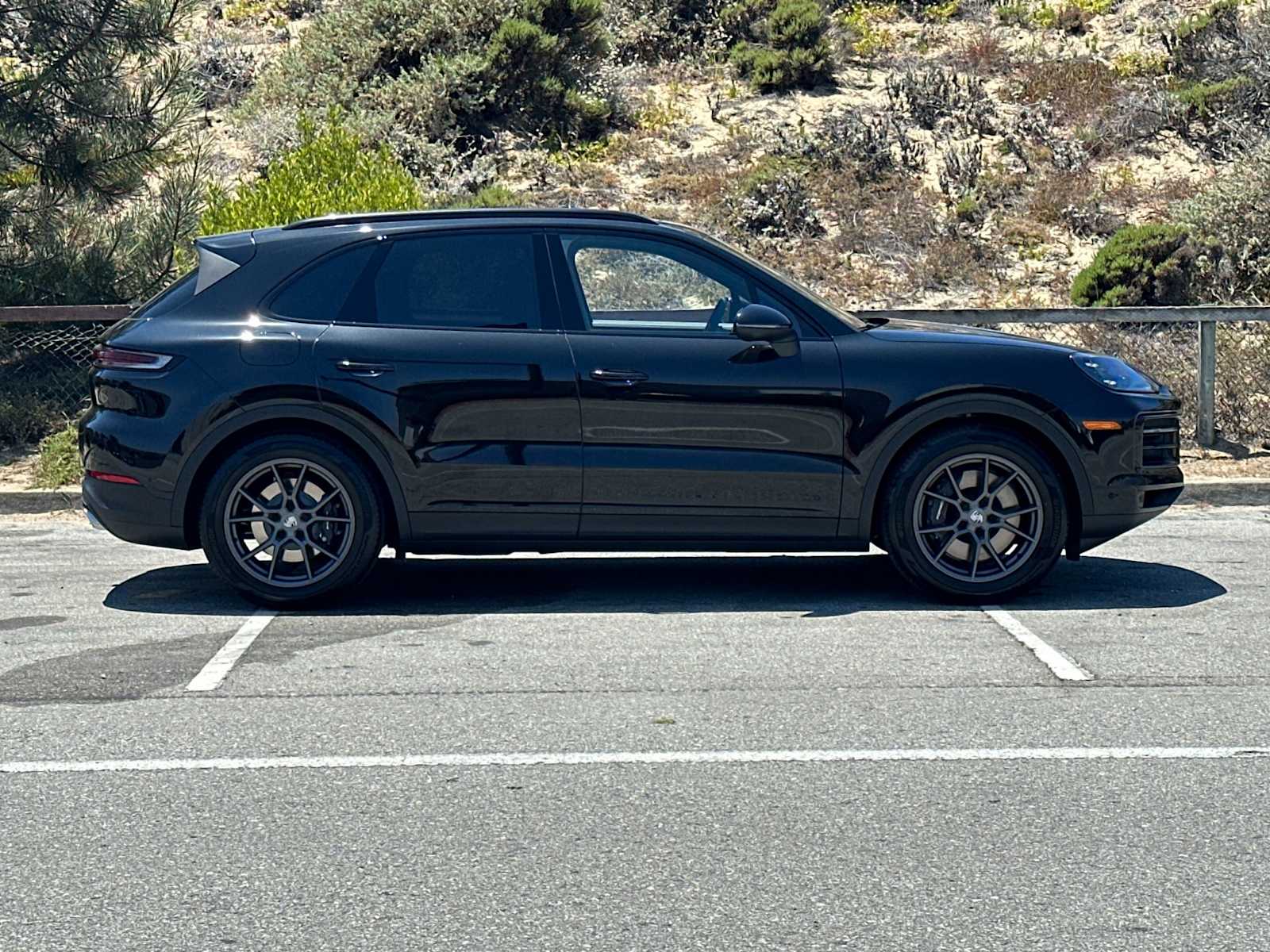 Thumbnail: 2025 Porsche Cayenne - 9