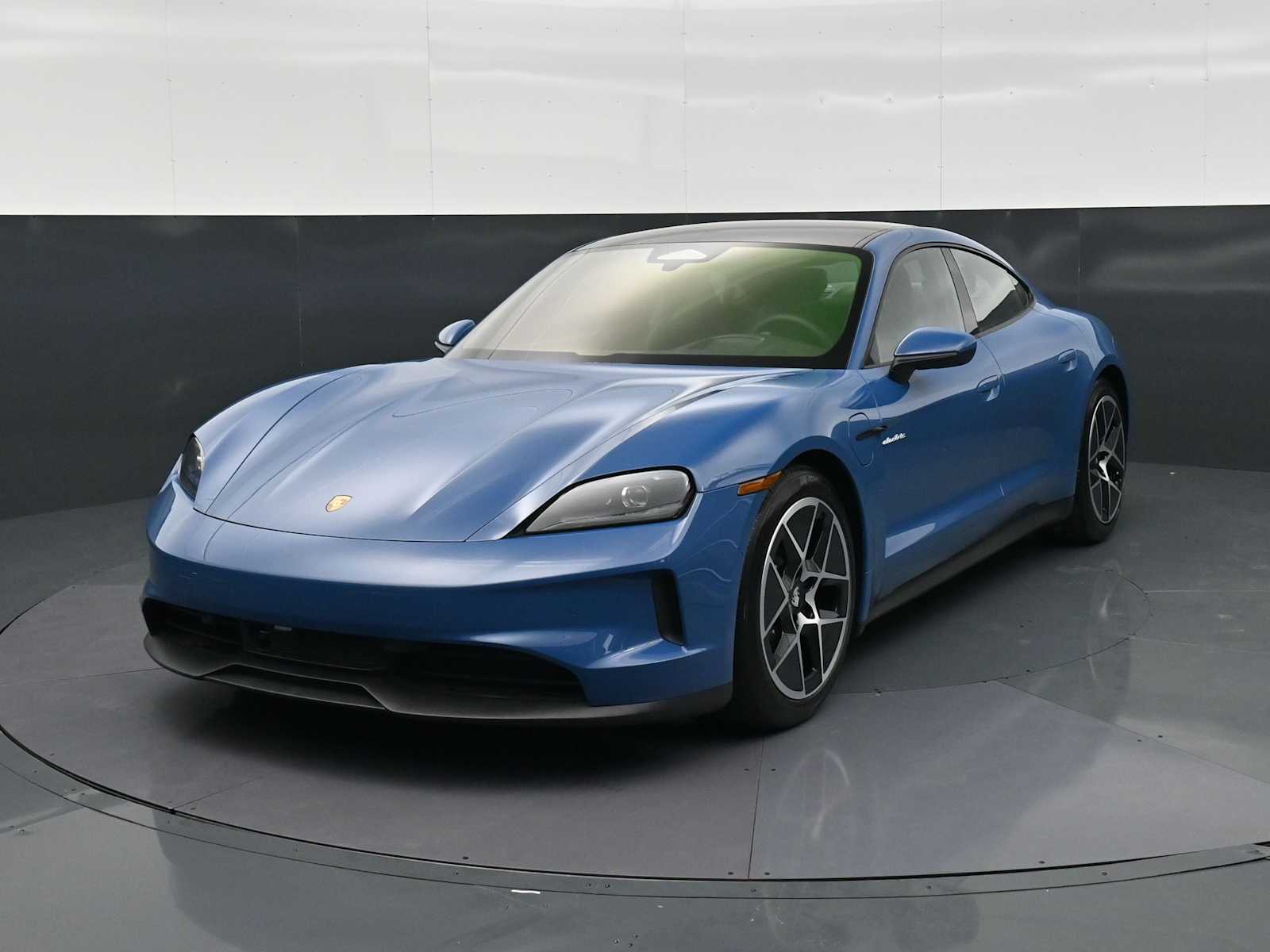 Thumbnail: 2026 Porsche Taycan - 1
