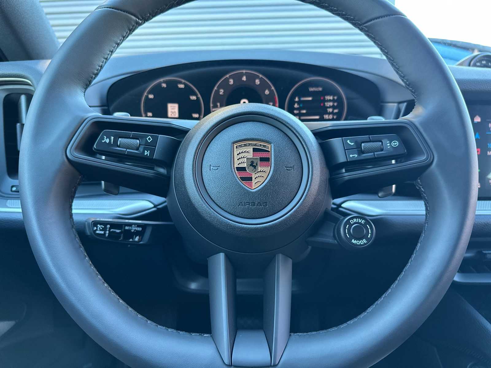 Thumbnail: 2025 Porsche  - 24