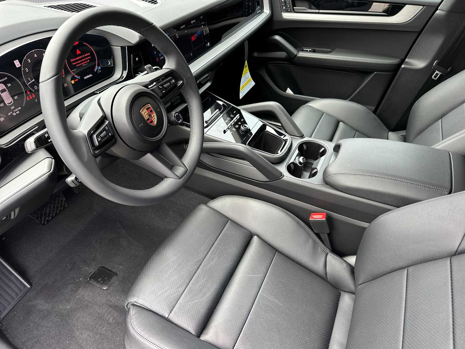 Thumbnail: 2025 Porsche Cayenne - 4