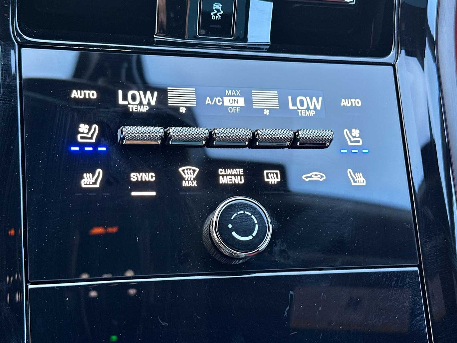 Thumbnail: 2025 Porsche Panamera - 21