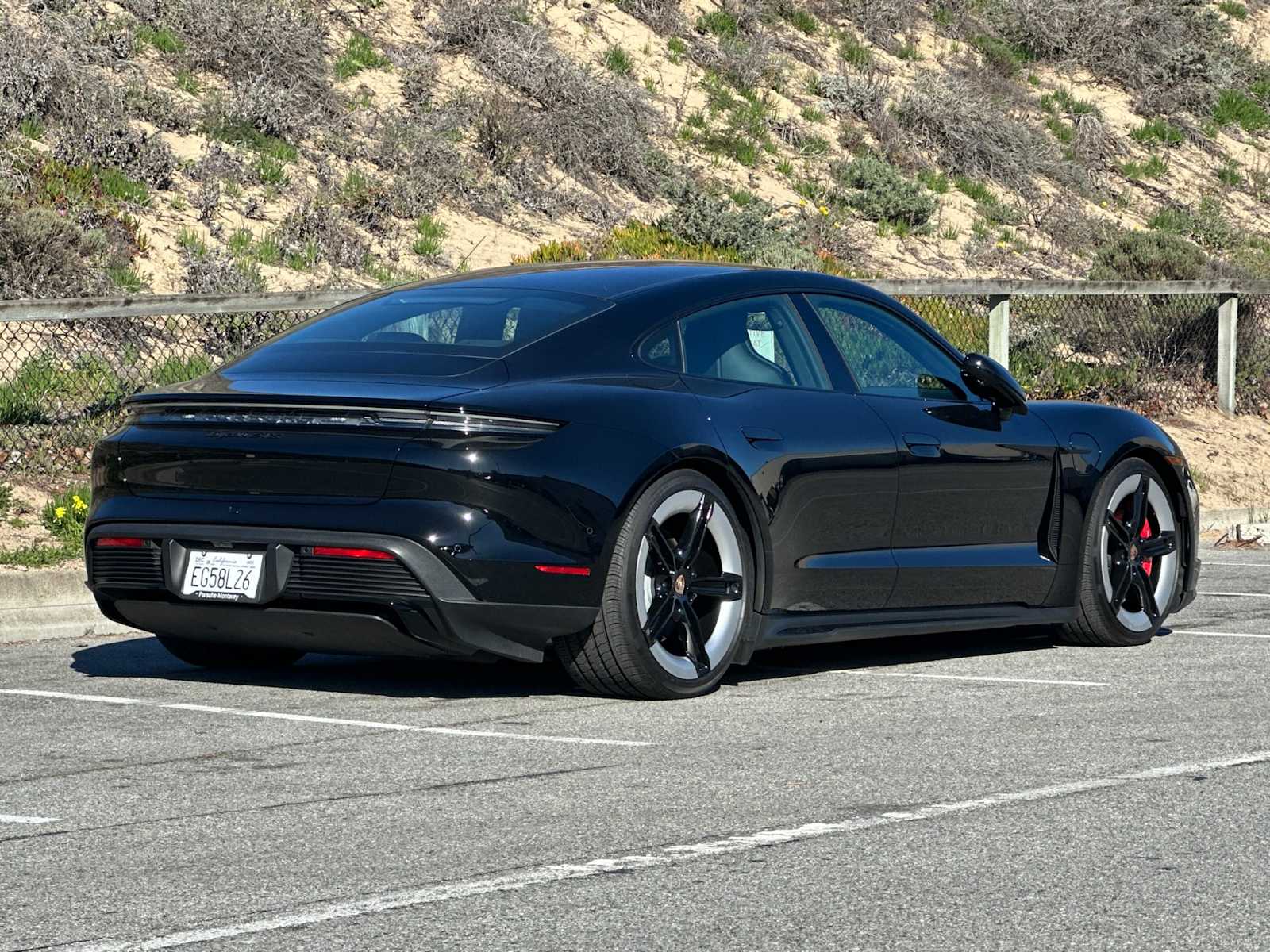 Thumbnail: 2025 Porsche Taycan - 7