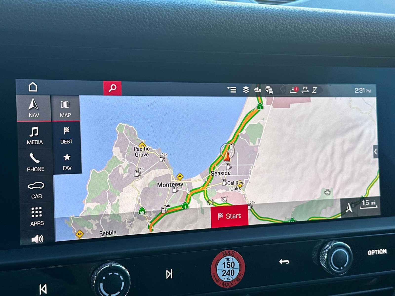 Thumbnail: 2025 Porsche Macan - 20