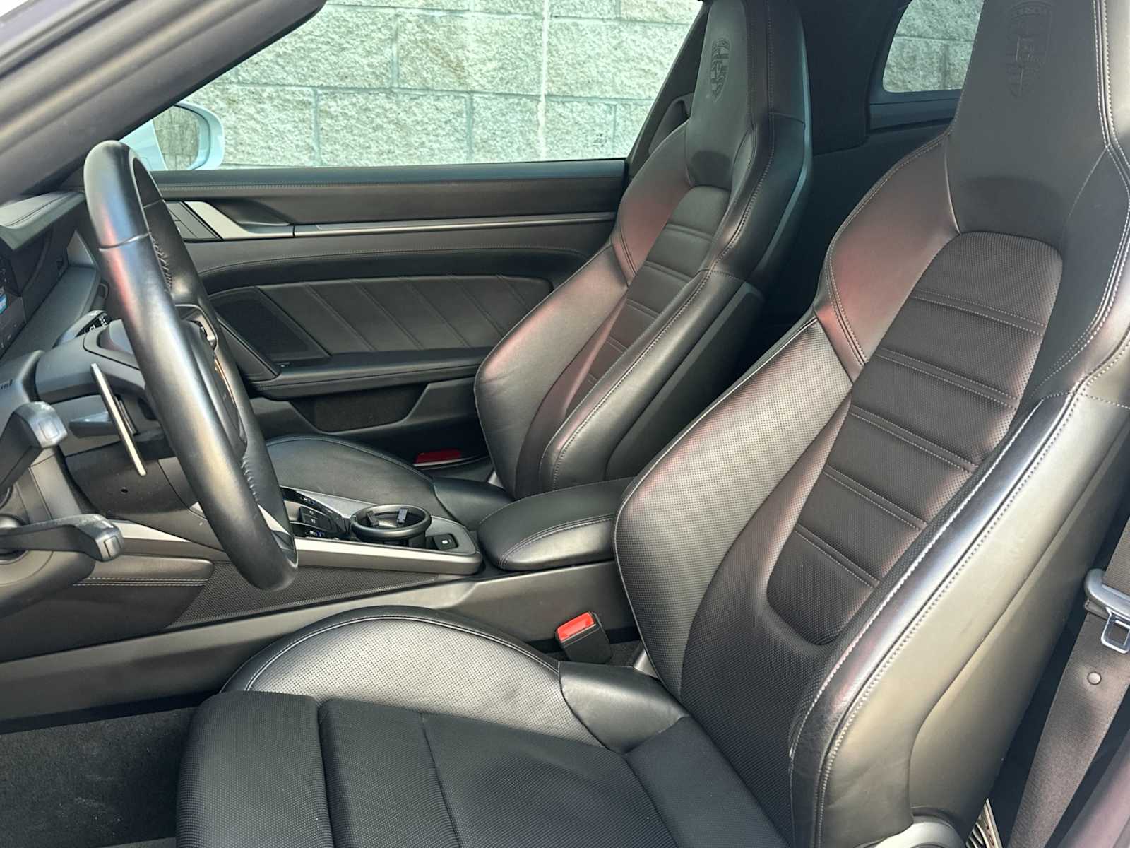 Thumbnail: 2022 Porsche 911 - 5